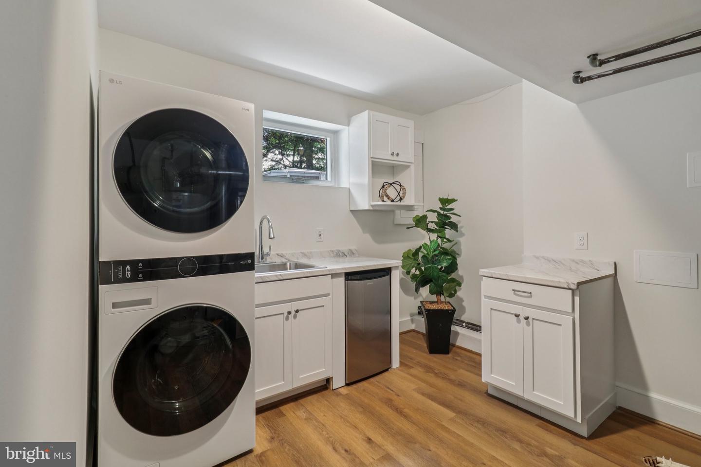 3233 ELLICOTT ST NW, WASHINGTON, District Of Columbia 20008, 5 Bedrooms Bedrooms, ,2 BathroomsBathrooms,Residential,For sale,3233 ELLICOTT ST NW,DCDC2204194 MLS # DCDC2204194