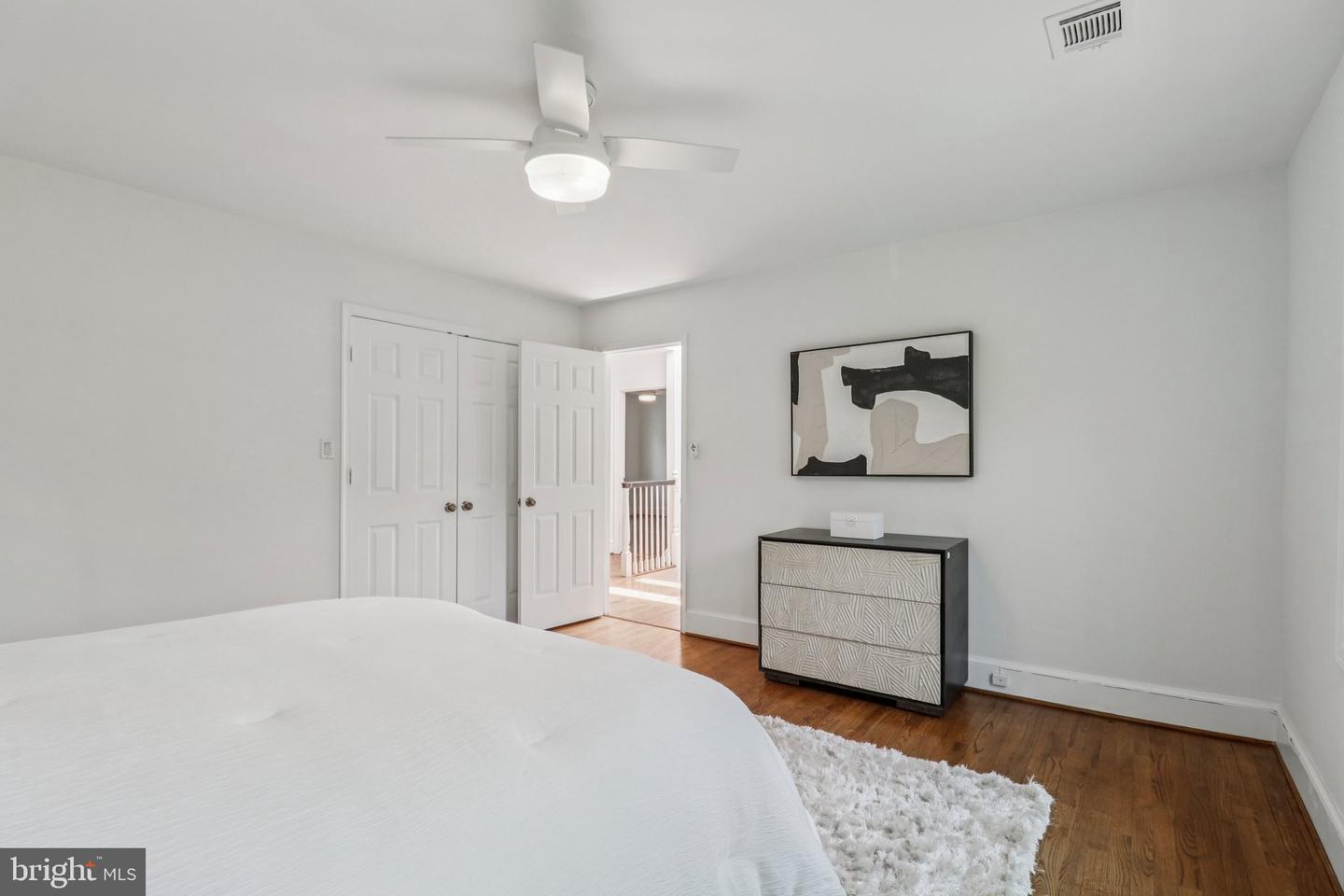 3233 ELLICOTT ST NW, WASHINGTON, District Of Columbia 20008, 5 Bedrooms Bedrooms, ,2 BathroomsBathrooms,Residential,For sale,3233 ELLICOTT ST NW,DCDC2204194 MLS # DCDC2204194