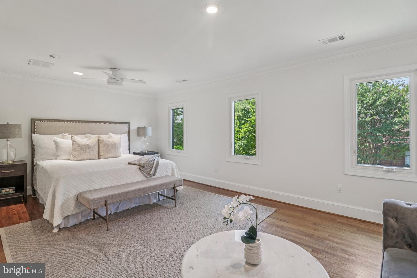 3233 ELLICOTT ST NW, WASHINGTON, District Of Columbia 20008, 5 Bedrooms Bedrooms, ,2 BathroomsBathrooms,Residential,For sale,3233 ELLICOTT ST NW,DCDC2204194 MLS # DCDC2204194
