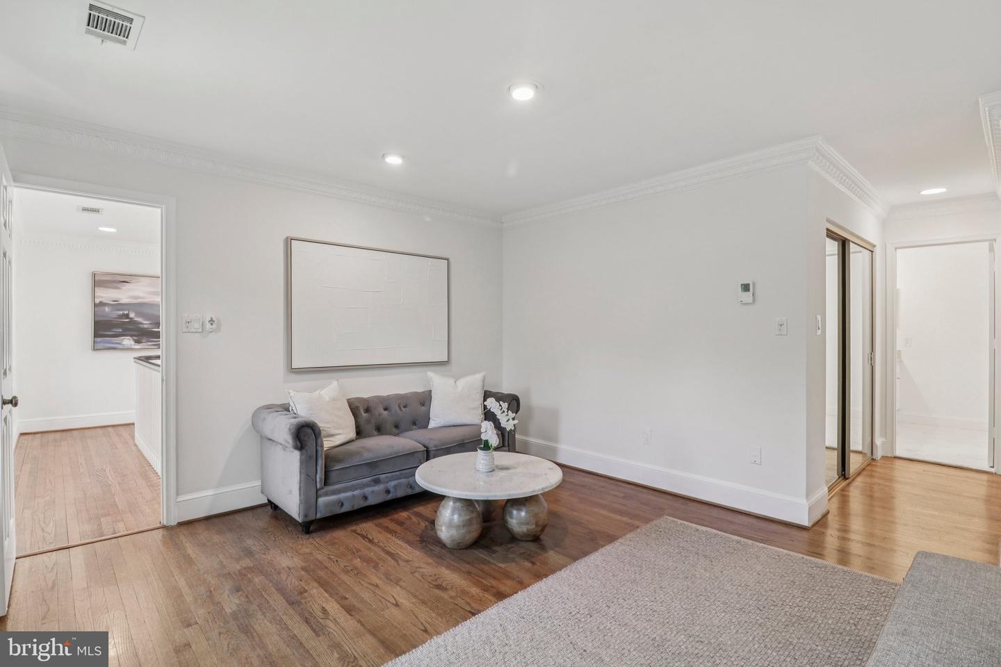 3233 ELLICOTT ST NW, WASHINGTON, District Of Columbia 20008, 5 Bedrooms Bedrooms, ,2 BathroomsBathrooms,Residential,For sale,3233 ELLICOTT ST NW,DCDC2204194 MLS # DCDC2204194