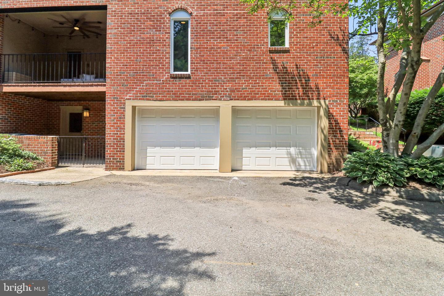 3233 ELLICOTT ST NW, WASHINGTON, District Of Columbia 20008, 5 Bedrooms Bedrooms, ,2 BathroomsBathrooms,Residential,For sale,3233 ELLICOTT ST NW,DCDC2204194 MLS # DCDC2204194
