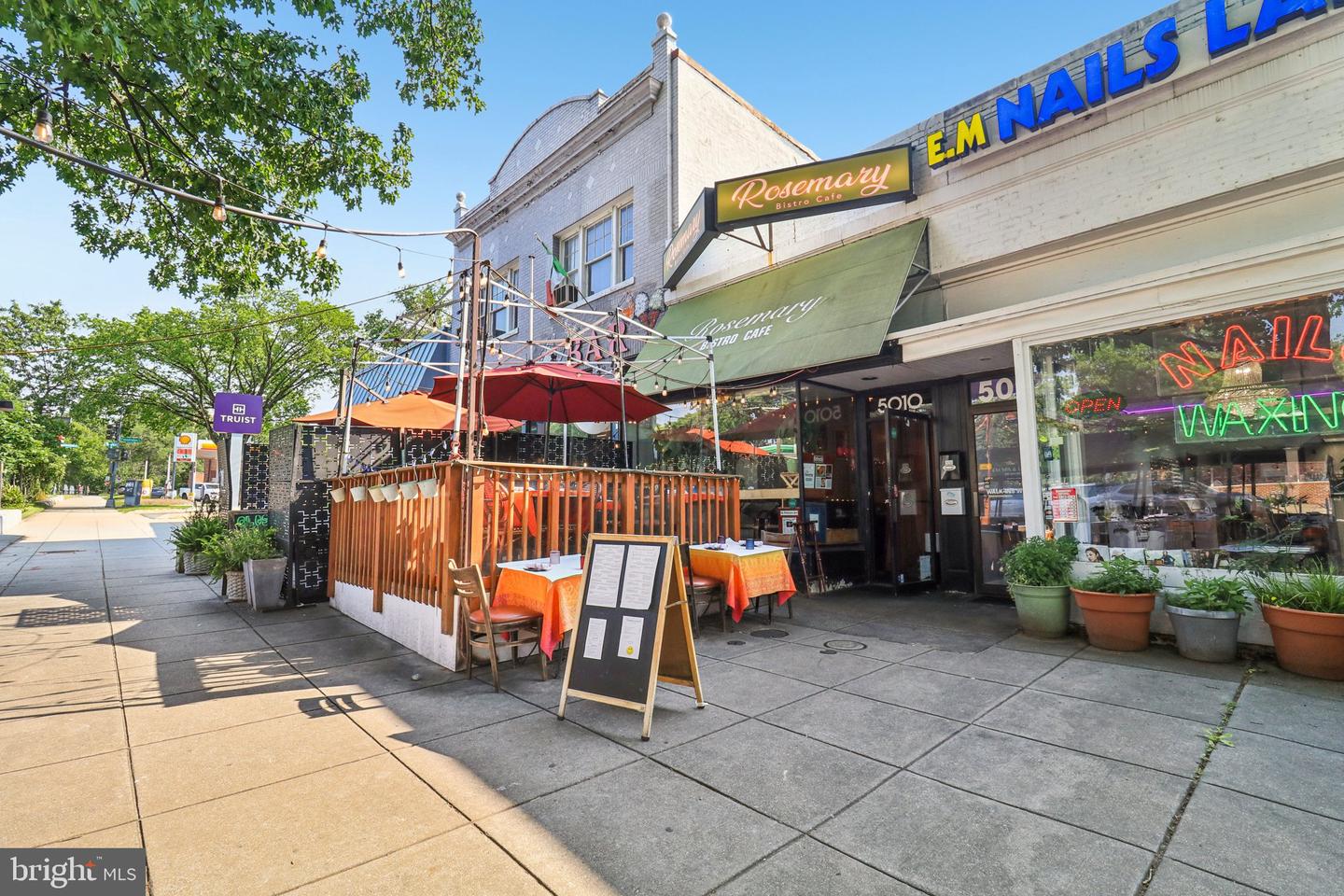 3233 ELLICOTT ST NW, WASHINGTON, District Of Columbia 20008, 5 Bedrooms Bedrooms, ,2 BathroomsBathrooms,Residential,For sale,3233 ELLICOTT ST NW,DCDC2204194 MLS # DCDC2204194