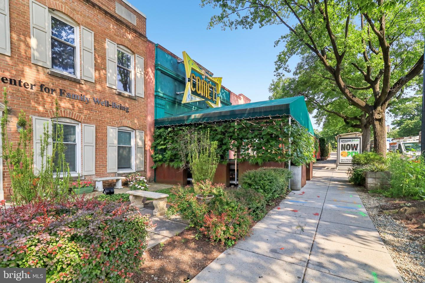 3233 ELLICOTT ST NW, WASHINGTON, District Of Columbia 20008, 5 Bedrooms Bedrooms, ,2 BathroomsBathrooms,Residential,For sale,3233 ELLICOTT ST NW,DCDC2204194 MLS # DCDC2204194