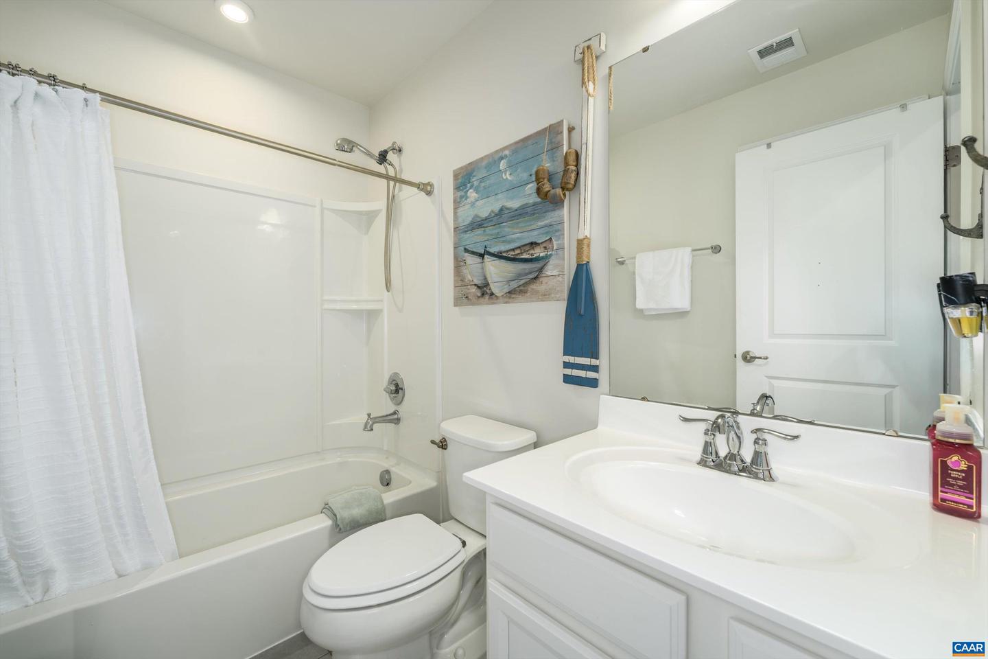 2112 ELM TREE CT, CHARLOTTESVILLE, Virginia 22911, 3 Bedrooms Bedrooms, ,2 BathroomsBathrooms,Residential,For sale,2112 ELM TREE CT,665381 MLS # 665381