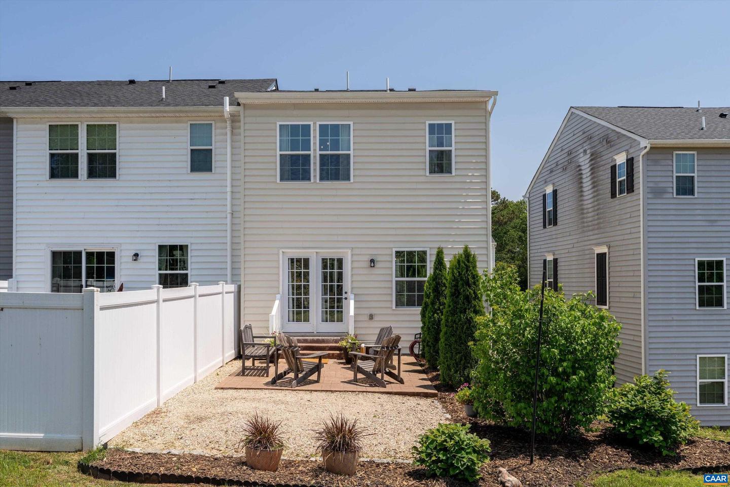 2112 ELM TREE CT, CHARLOTTESVILLE, Virginia 22911, 3 Bedrooms Bedrooms, ,2 BathroomsBathrooms,Residential,For sale,2112 ELM TREE CT,665381 MLS # 665381