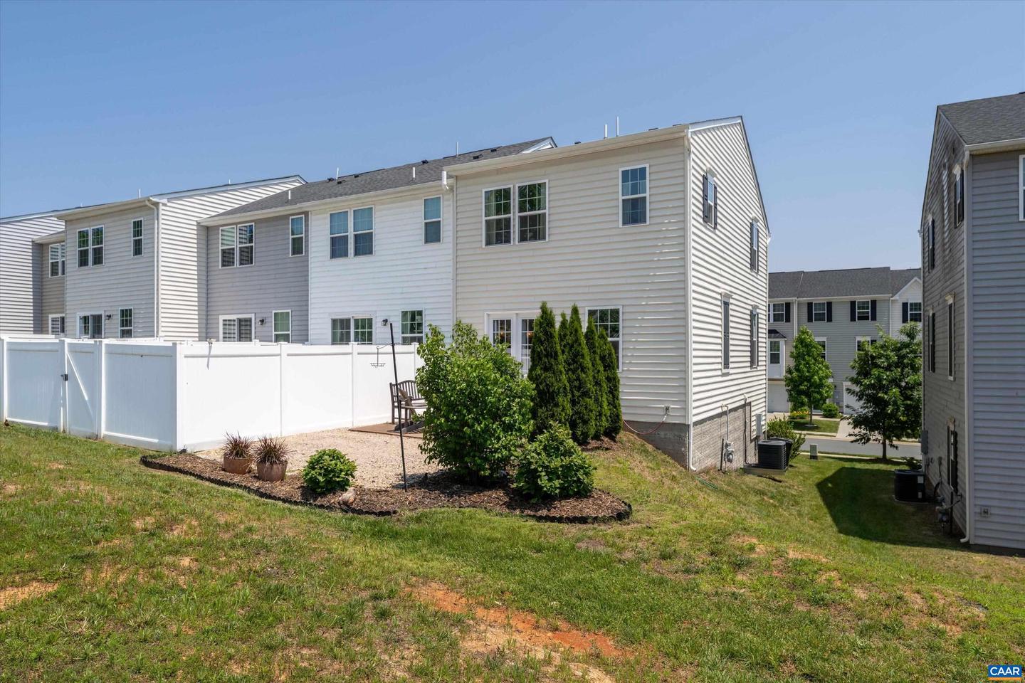 2112 ELM TREE CT, CHARLOTTESVILLE, Virginia 22911, 3 Bedrooms Bedrooms, ,2 BathroomsBathrooms,Residential,For sale,2112 ELM TREE CT,665381 MLS # 665381