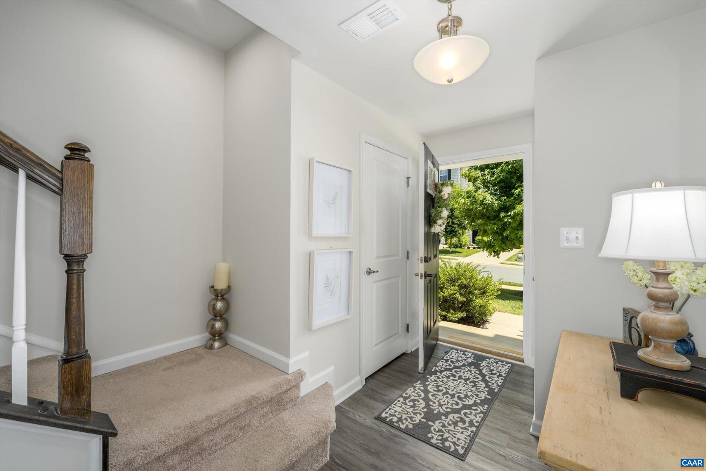 2112 ELM TREE CT, CHARLOTTESVILLE, Virginia 22911, 3 Bedrooms Bedrooms, ,2 BathroomsBathrooms,Residential,For sale,2112 ELM TREE CT,665381 MLS # 665381
