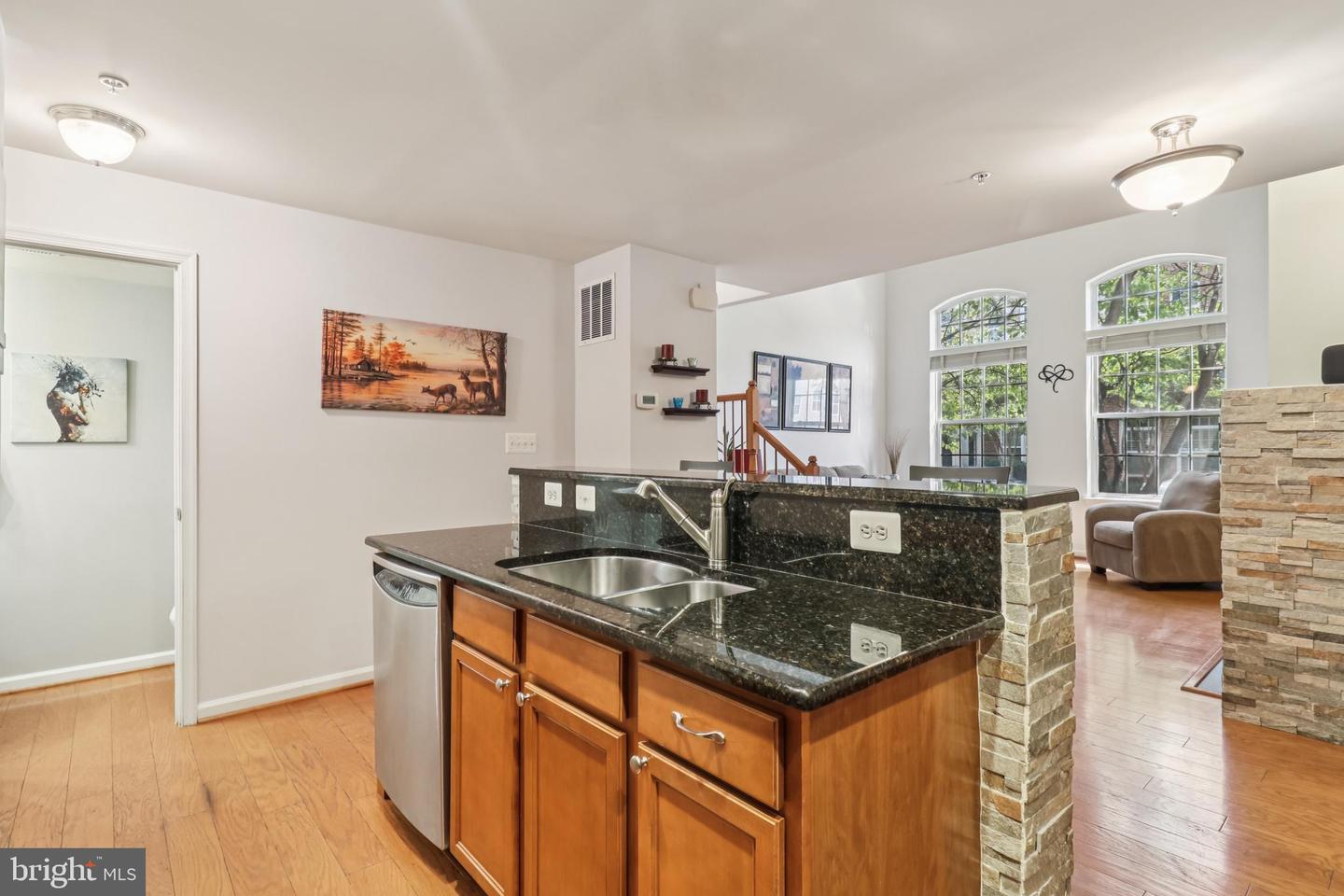14278-A WOVEN WILLOW LN #43, CENTREVILLE, Virginia 20121, 2 Bedrooms Bedrooms, ,2 BathroomsBathrooms,Residential,For sale,14278-A WOVEN WILLOW LN #43,VAFX2245654 MLS # VAFX2245654