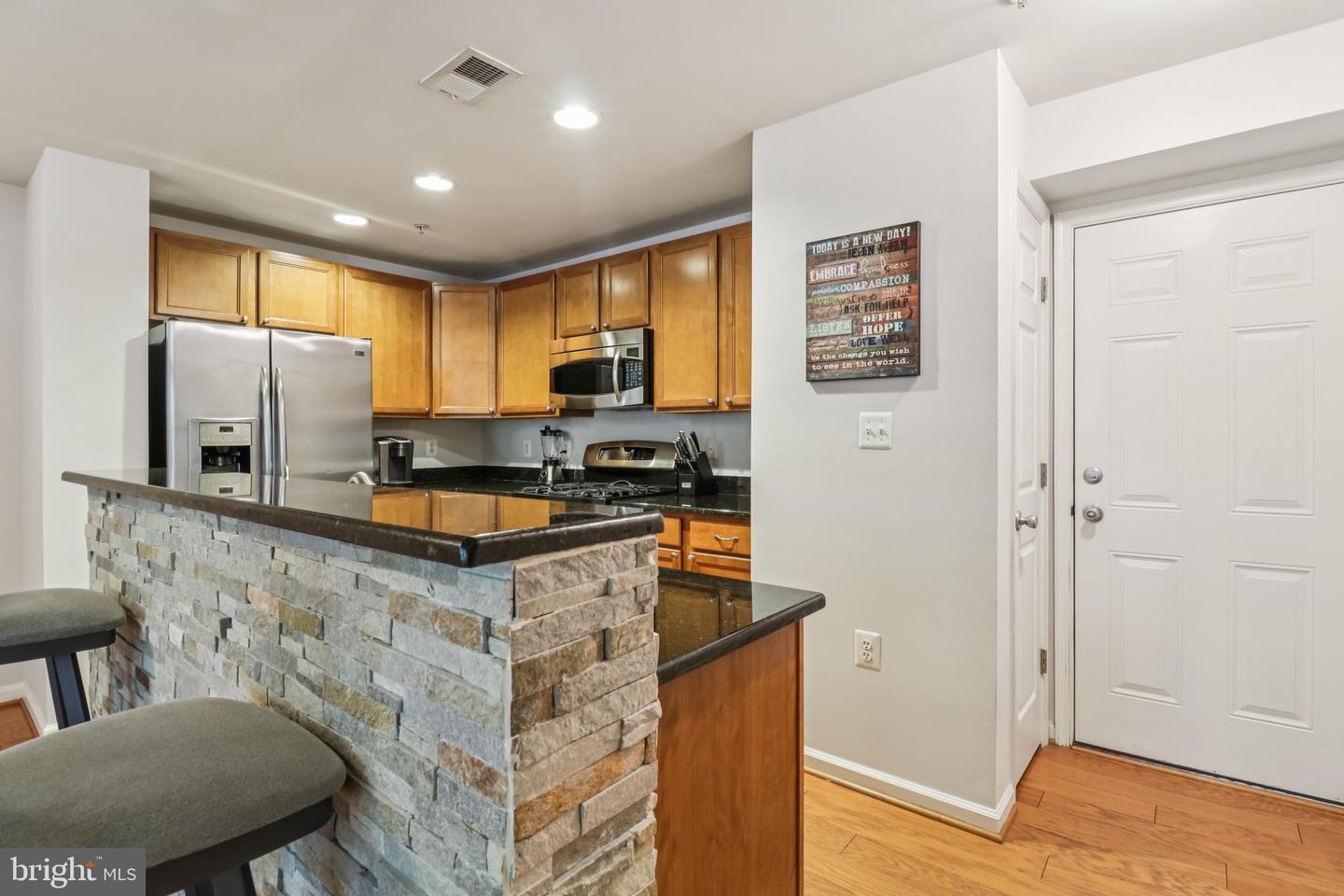 14278-A WOVEN WILLOW LN #43, CENTREVILLE, Virginia 20121, 2 Bedrooms Bedrooms, ,2 BathroomsBathrooms,Residential,For sale,14278-A WOVEN WILLOW LN #43,VAFX2245654 MLS # VAFX2245654