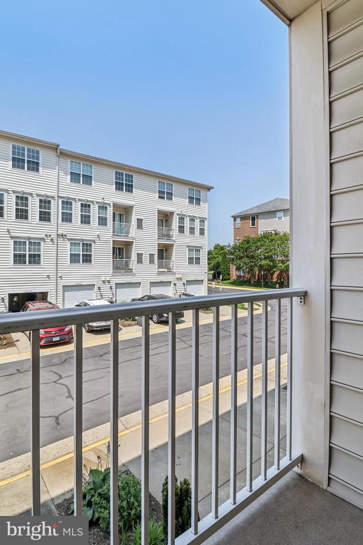 14278-A WOVEN WILLOW LN #43, CENTREVILLE, Virginia 20121, 2 Bedrooms Bedrooms, ,2 BathroomsBathrooms,Residential,For sale,14278-A WOVEN WILLOW LN #43,VAFX2245654 MLS # VAFX2245654