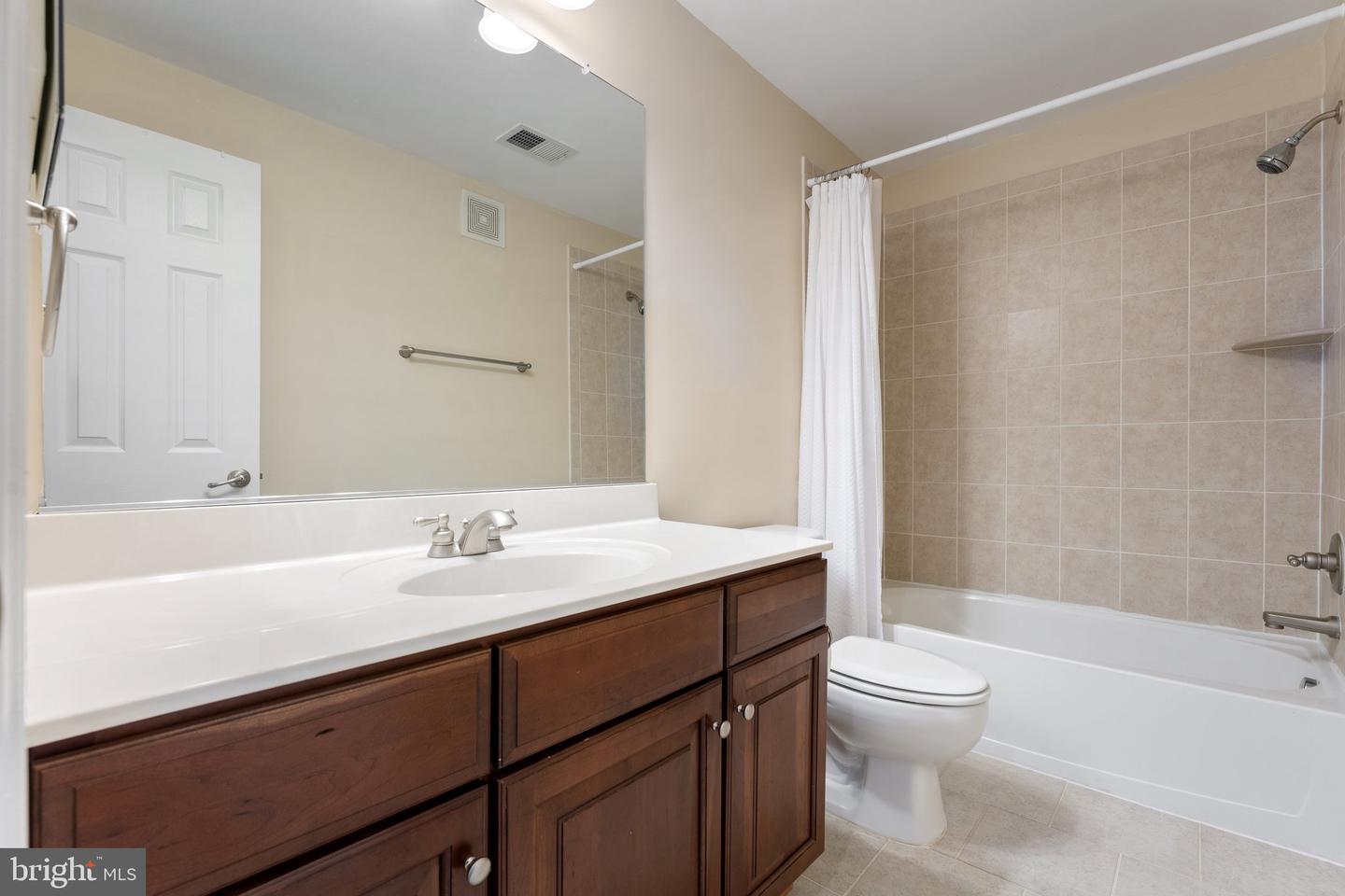 14574 KYLEWOOD WAY, GAINESVILLE, Virginia 20155, 3 Bedrooms Bedrooms, ,2 BathroomsBathrooms,Residential,For sale,14574 KYLEWOOD WAY,VAPW2096324 MLS # VAPW2096324