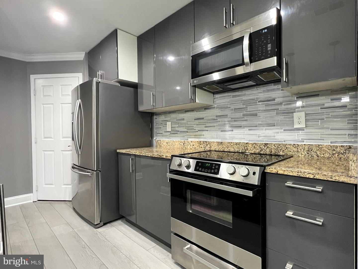 7701 LAFAYETTE FOREST DR #01, ANNANDALE, Virginia 22003, 2 Bedrooms Bedrooms, ,2 BathroomsBathrooms,Residential,For sale,7701 LAFAYETTE FOREST DR #01,VAFX2245684 MLS # VAFX2245684