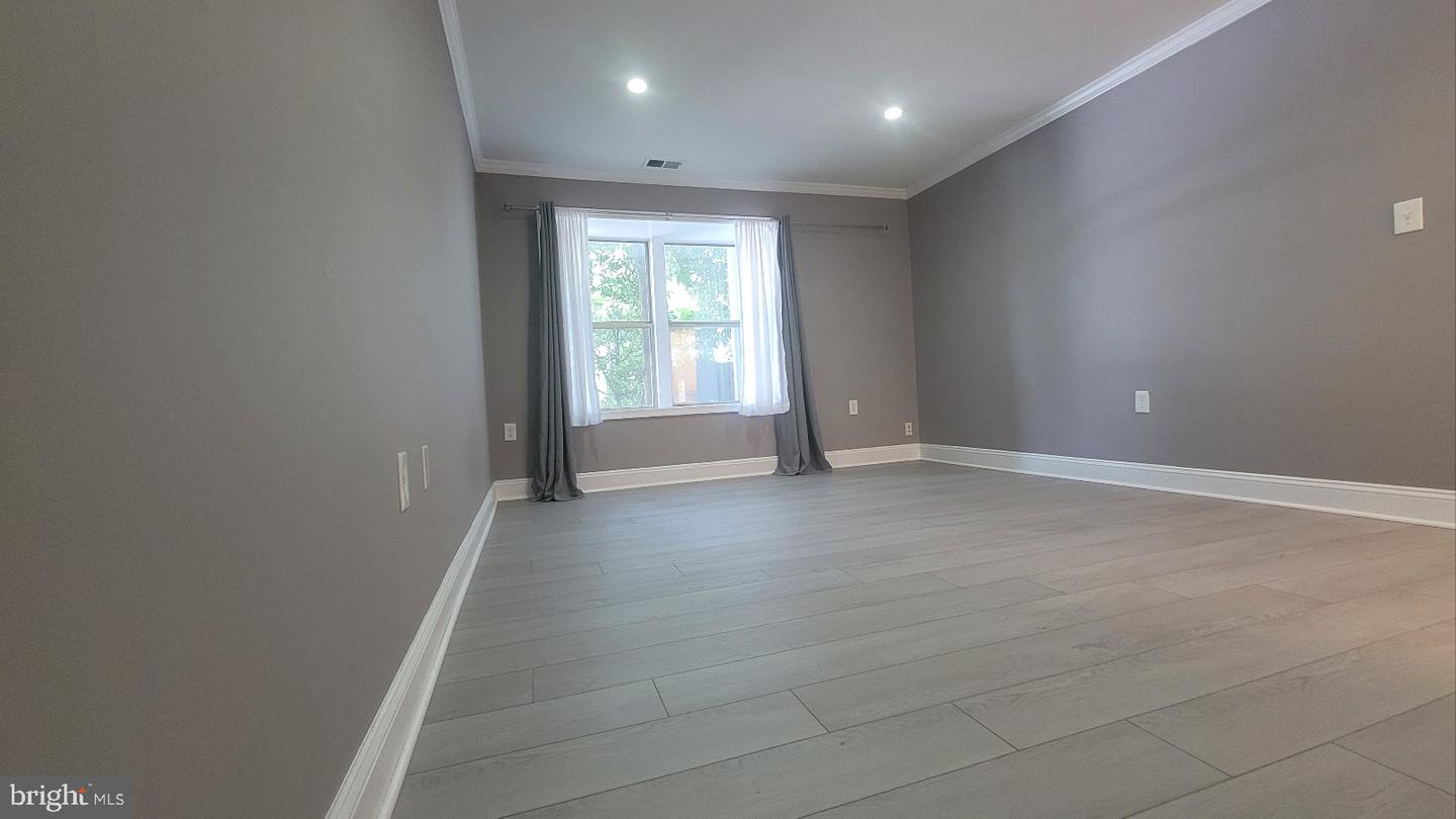 7701 LAFAYETTE FOREST DR #01, ANNANDALE, Virginia 22003, 2 Bedrooms Bedrooms, ,2 BathroomsBathrooms,Residential,For sale,7701 LAFAYETTE FOREST DR #01,VAFX2245684 MLS # VAFX2245684