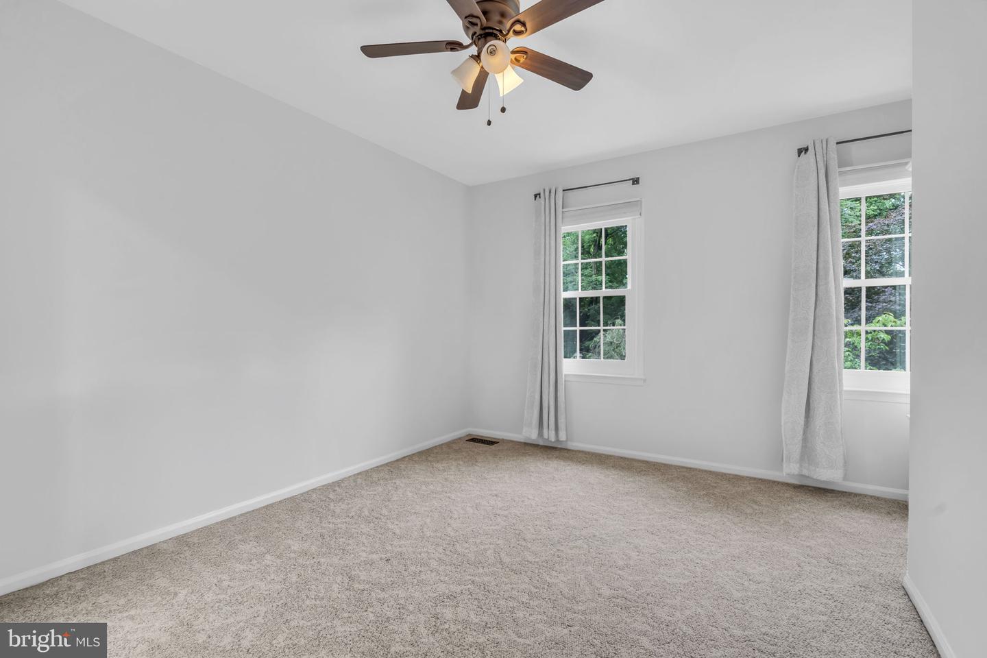 1606 MONTMORENCY DR, VIENNA, Virginia 22182, 4 Bedrooms Bedrooms, ,4 BathroomsBathrooms,Residential,For sale,1606 MONTMORENCY DR,VAFX2245686 MLS # VAFX2245686