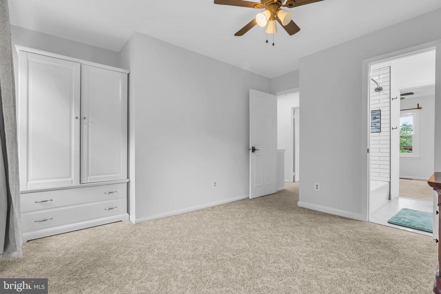 1606 MONTMORENCY DR, VIENNA, Virginia 22182, 4 Bedrooms Bedrooms, ,4 BathroomsBathrooms,Residential,For sale,1606 MONTMORENCY DR,VAFX2245686 MLS # VAFX2245686