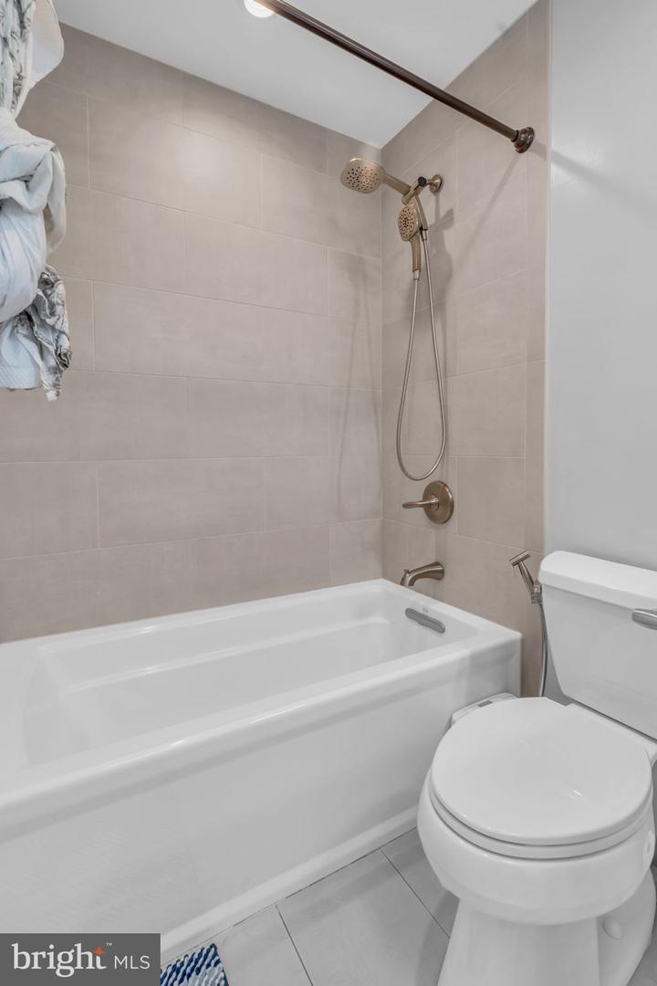 1606 MONTMORENCY DR, VIENNA, Virginia 22182, 4 Bedrooms Bedrooms, ,4 BathroomsBathrooms,Residential,For sale,1606 MONTMORENCY DR,VAFX2245686 MLS # VAFX2245686