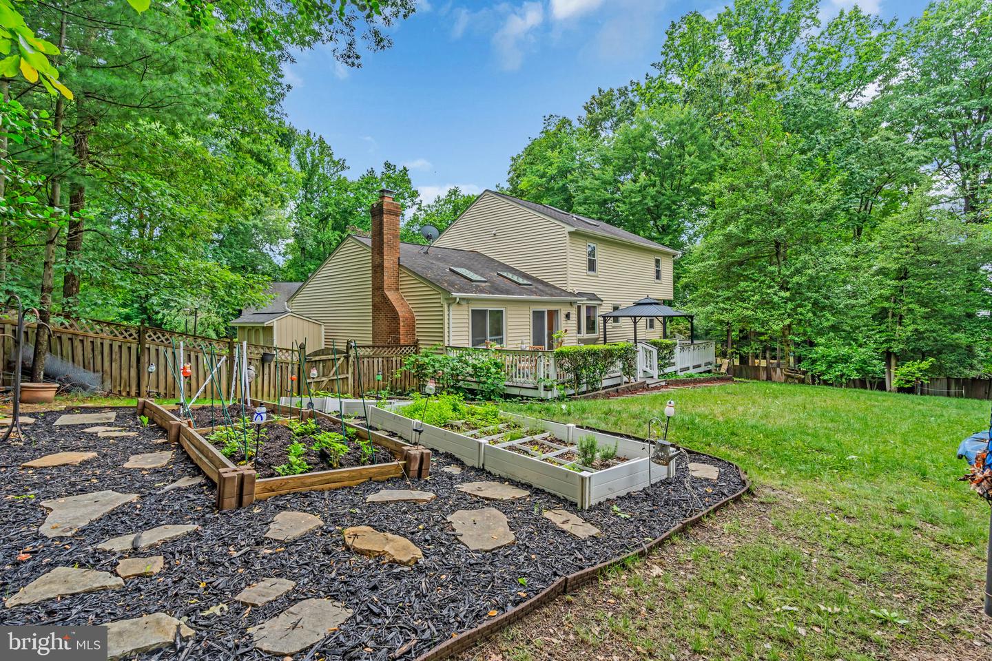 1606 MONTMORENCY DR, VIENNA, Virginia 22182, 4 Bedrooms Bedrooms, ,4 BathroomsBathrooms,Residential,For sale,1606 MONTMORENCY DR,VAFX2245686 MLS # VAFX2245686