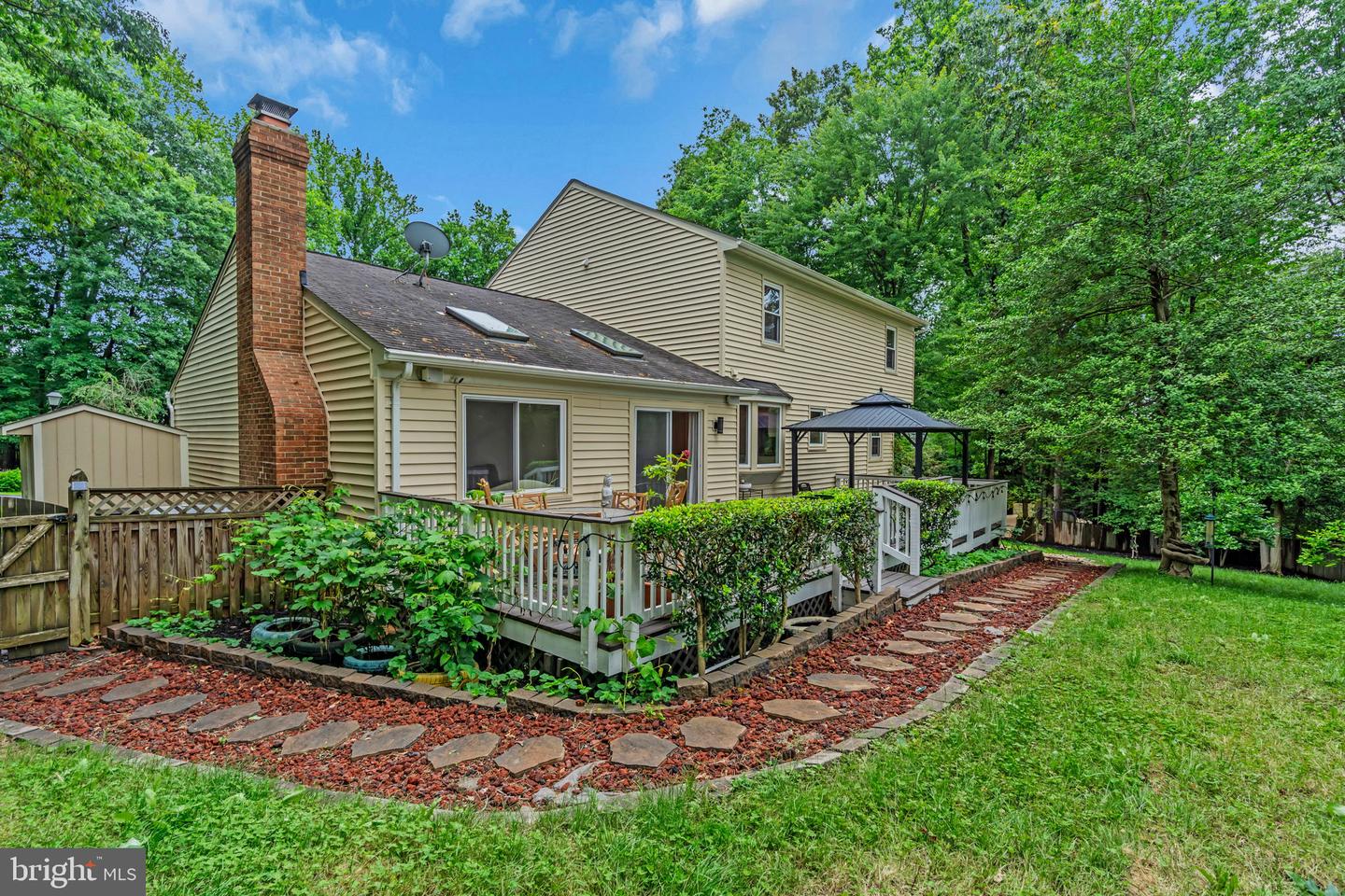 1606 MONTMORENCY DR, VIENNA, Virginia 22182, 4 Bedrooms Bedrooms, ,4 BathroomsBathrooms,Residential,For sale,1606 MONTMORENCY DR,VAFX2245686 MLS # VAFX2245686