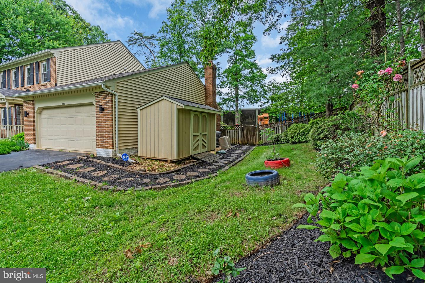 1606 MONTMORENCY DR, VIENNA, Virginia 22182, 4 Bedrooms Bedrooms, ,4 BathroomsBathrooms,Residential,For sale,1606 MONTMORENCY DR,VAFX2245686 MLS # VAFX2245686