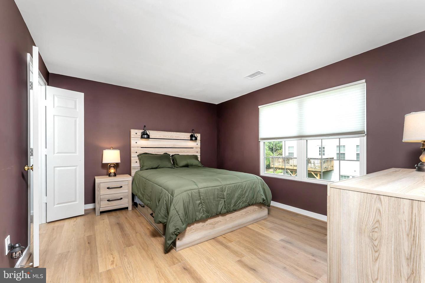 8079 LACY DR #203, MANASSAS, Virginia 20109, 2 Bedrooms Bedrooms, ,2 BathroomsBathrooms,Residential,For sale,8079 LACY DR #203,VAPW2096348 MLS # VAPW2096348