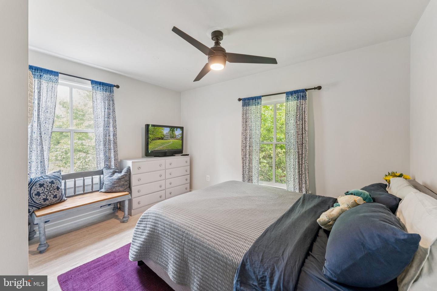 7004 LEE PARK CT, FALLS CHURCH, Virginia 22042, 3 Bedrooms Bedrooms, ,2 BathroomsBathrooms,Residential,For sale,7004 LEE PARK CT,VAFX2245296 MLS # VAFX2245296
