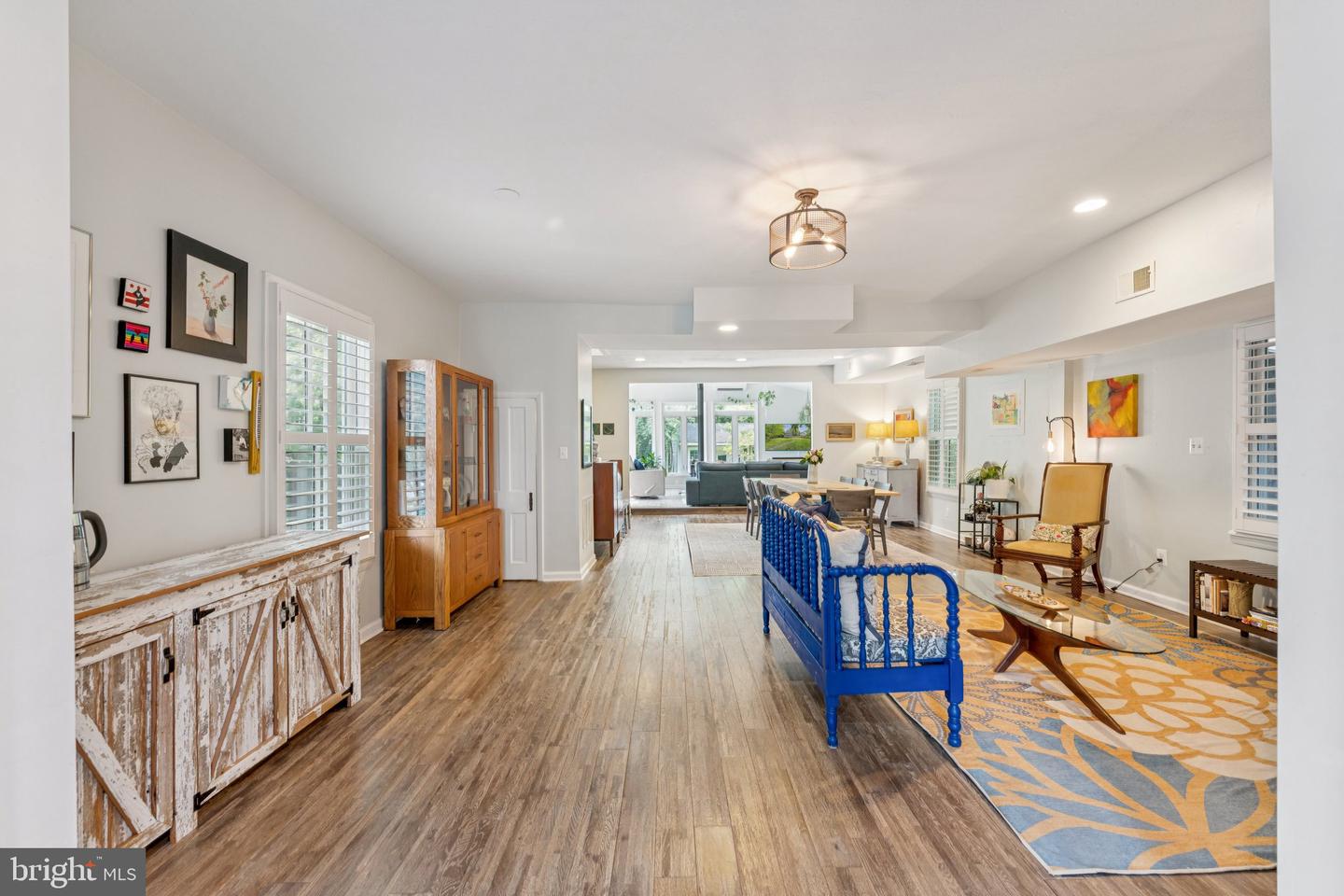 7004 LEE PARK CT, FALLS CHURCH, Virginia 22042, 3 Bedrooms Bedrooms, ,2 BathroomsBathrooms,Residential,For sale,7004 LEE PARK CT,VAFX2245296 MLS # VAFX2245296
