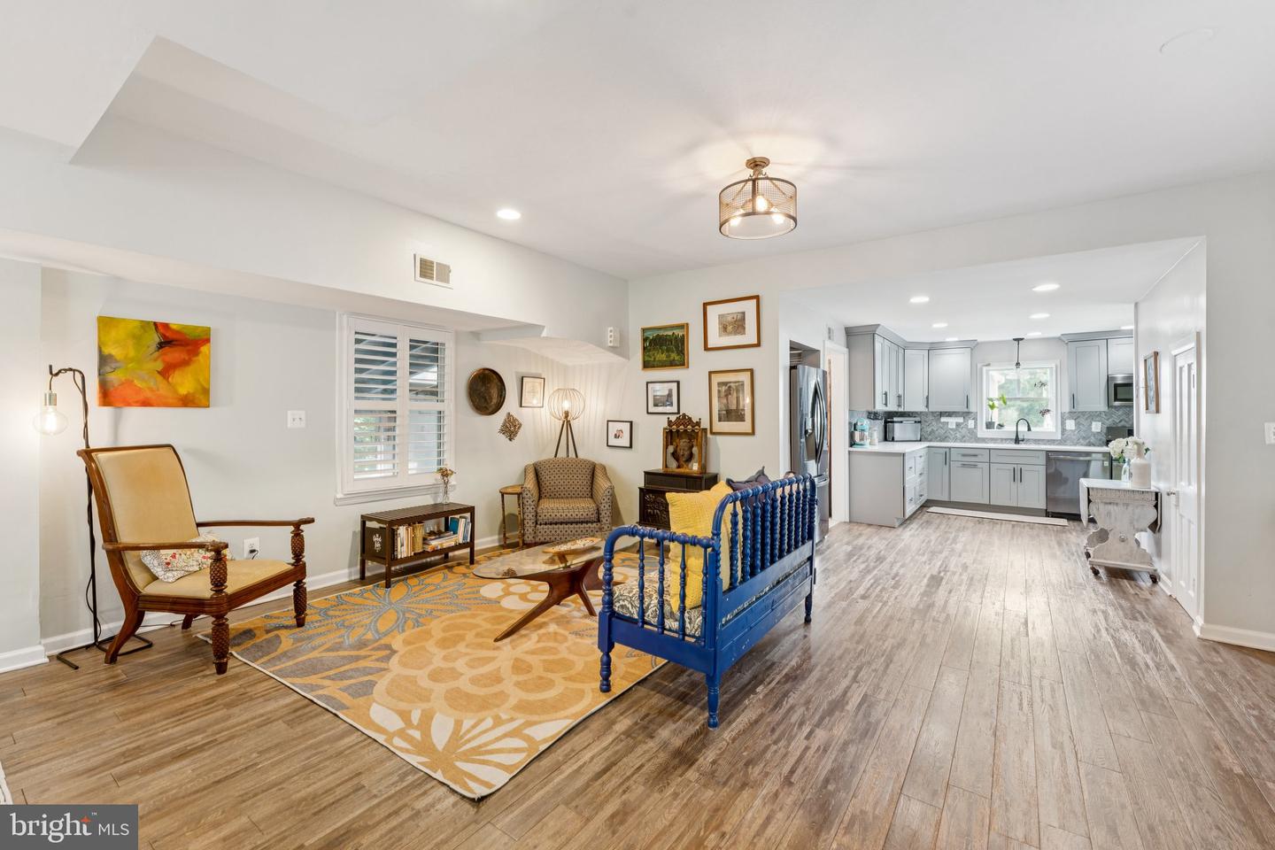 7004 LEE PARK CT, FALLS CHURCH, Virginia 22042, 3 Bedrooms Bedrooms, ,2 BathroomsBathrooms,Residential,For sale,7004 LEE PARK CT,VAFX2245296 MLS # VAFX2245296