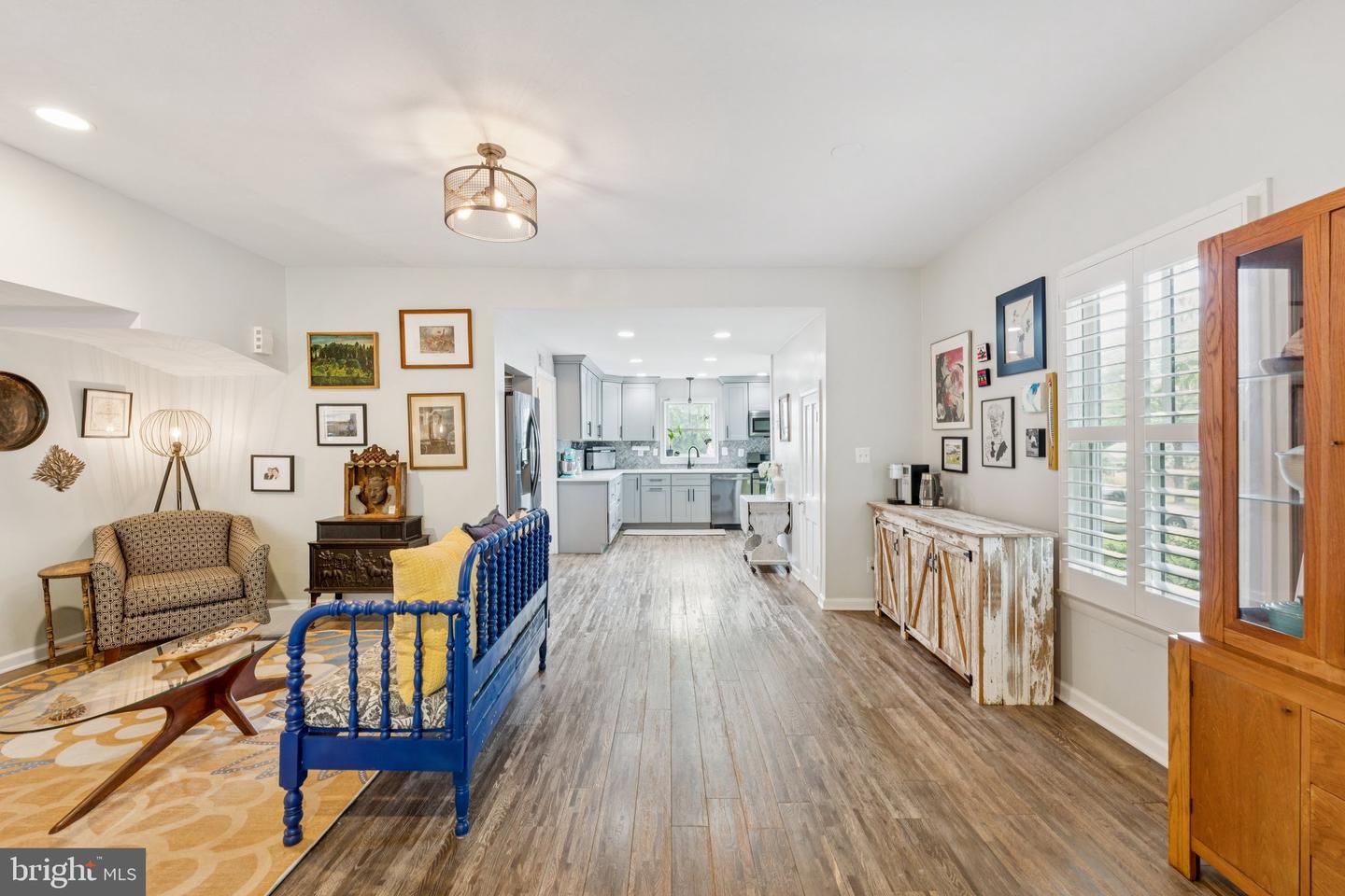 7004 LEE PARK CT, FALLS CHURCH, Virginia 22042, 3 Bedrooms Bedrooms, ,2 BathroomsBathrooms,Residential,For sale,7004 LEE PARK CT,VAFX2245296 MLS # VAFX2245296