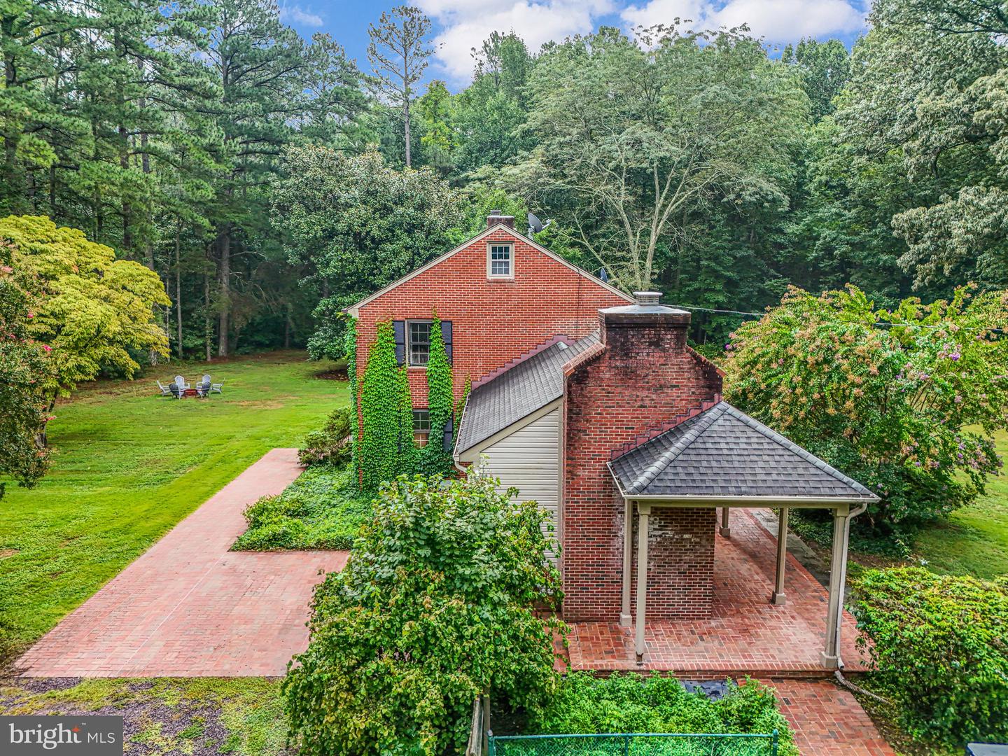 8130 WINDSOR DR, KING GEORGE, Virginia 22485, 3 Bedrooms Bedrooms, ,2 BathroomsBathrooms,Residential,For sale,8130 WINDSOR DR,VAKG2006536 MLS # VAKG2006536