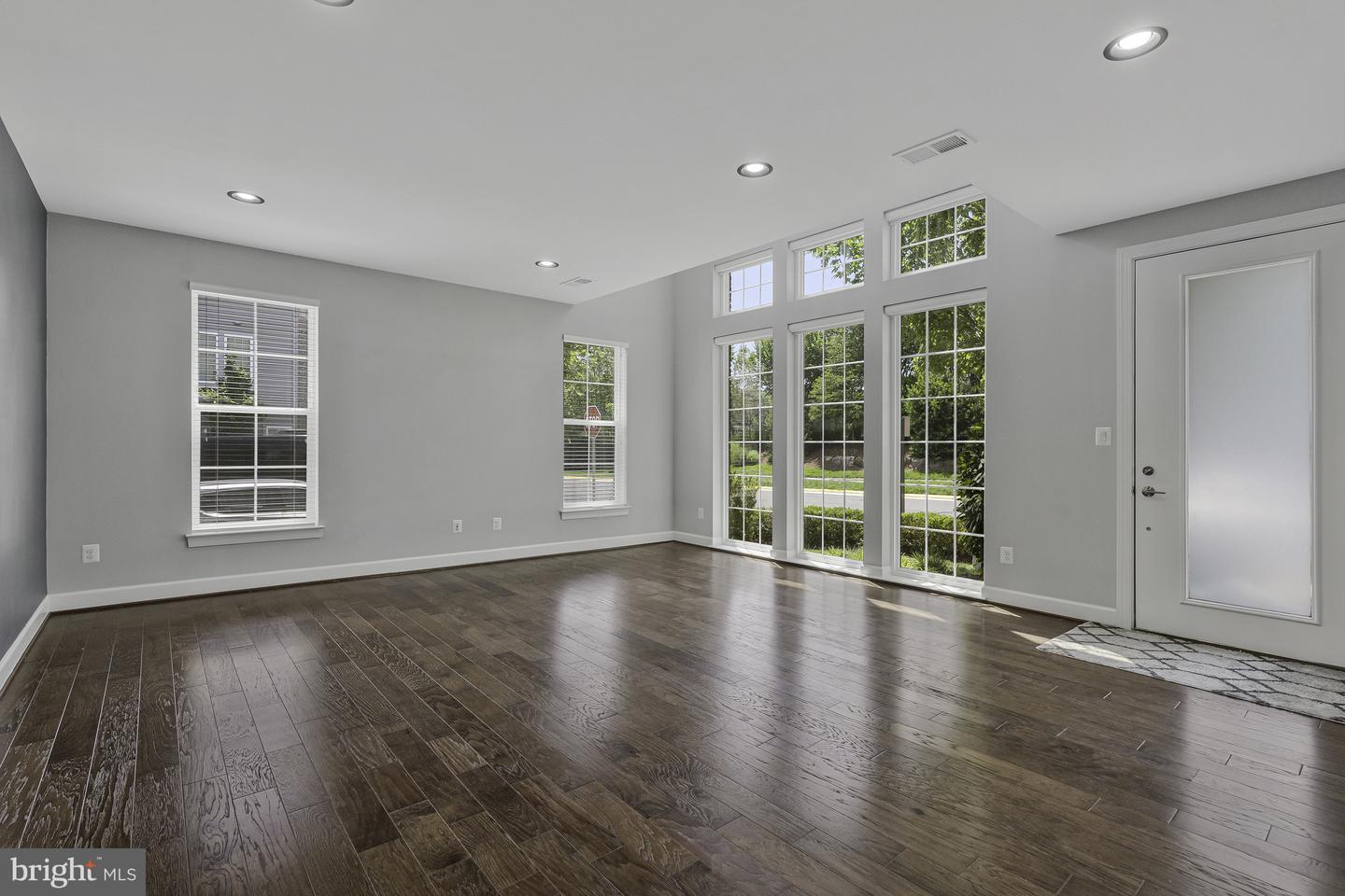 23112 BROOKSBANK SQ, BRAMBLETON, Virginia 20148, 3 Bedrooms Bedrooms, ,3 BathroomsBathrooms,Residential,For sale,23112 BROOKSBANK SQ,VALO2098784 MLS # VALO2098784