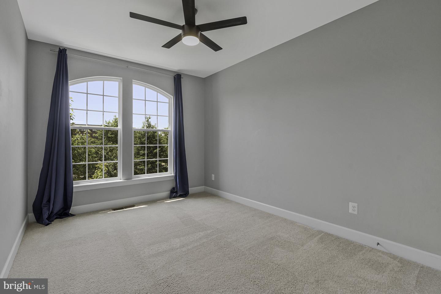 23112 BROOKSBANK SQ, BRAMBLETON, Virginia 20148, 3 Bedrooms Bedrooms, ,3 BathroomsBathrooms,Residential,For sale,23112 BROOKSBANK SQ,VALO2098784 MLS # VALO2098784