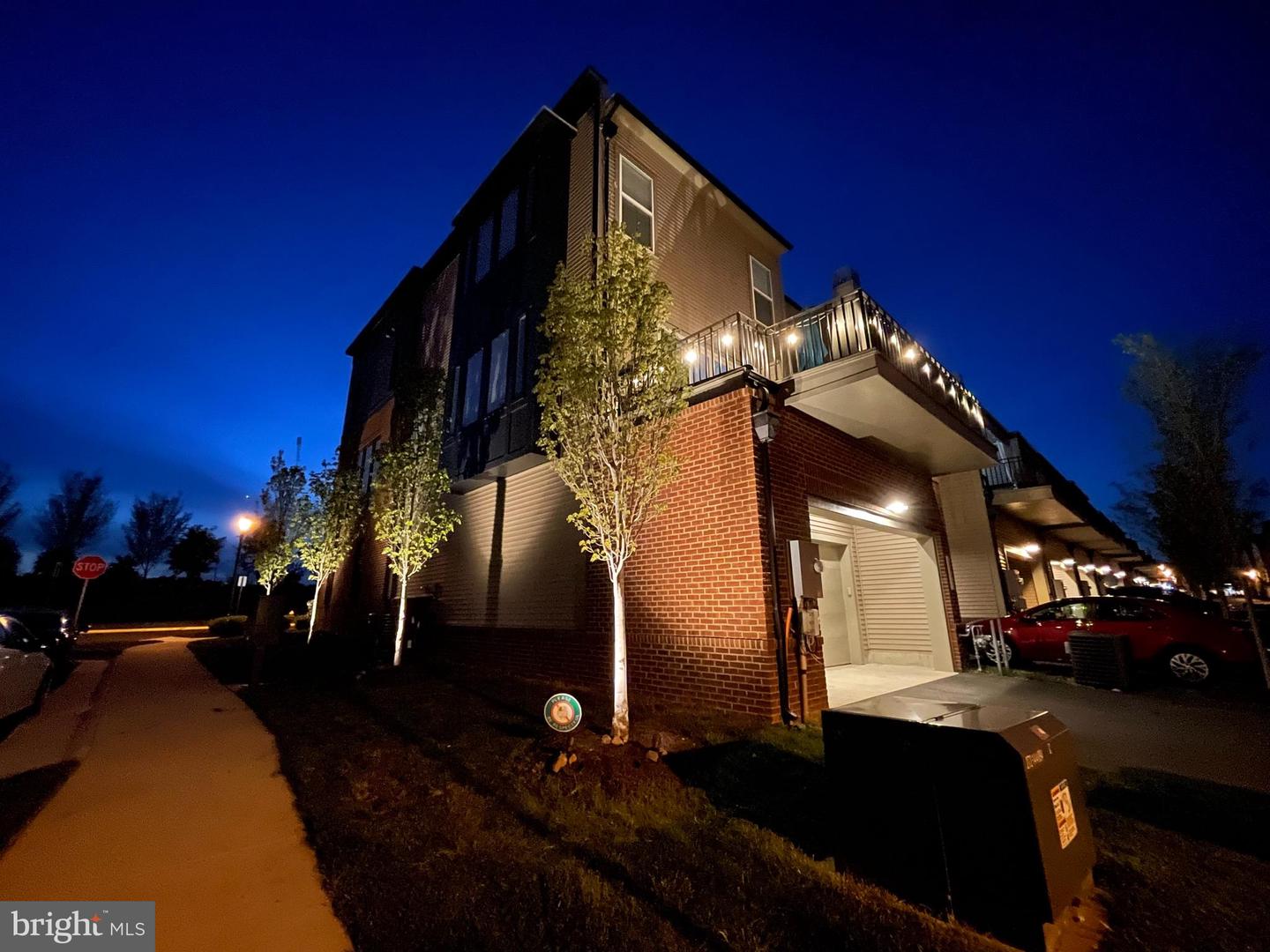 23112 BROOKSBANK SQ, BRAMBLETON, Virginia 20148, 3 Bedrooms Bedrooms, ,3 BathroomsBathrooms,Residential,For sale,23112 BROOKSBANK SQ,VALO2098784 MLS # VALO2098784