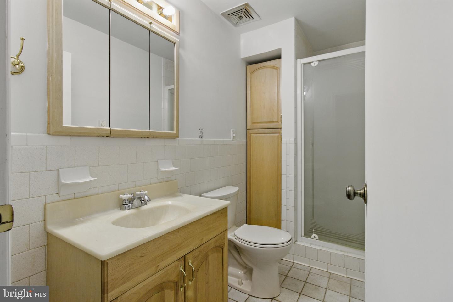 112 WESTWOOD CIR, WINCHESTER, Virginia 22602, 4 Bedrooms Bedrooms, ,3 BathroomsBathrooms,Residential,For sale,112 WESTWOOD CIR,VAFV2034640 MLS # VAFV2034640