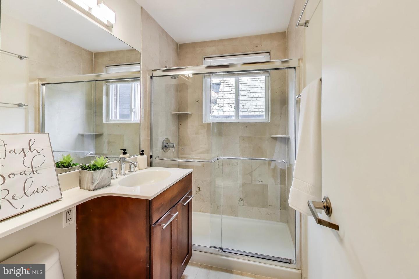 2639 15TH ST NW #205, WASHINGTON, District Of Columbia 20009, 1 Bedroom Bedrooms, ,1 BathroomBathrooms,Residential,For sale,2639 15TH ST NW #205,DCDC2204004 MLS # DCDC2204004