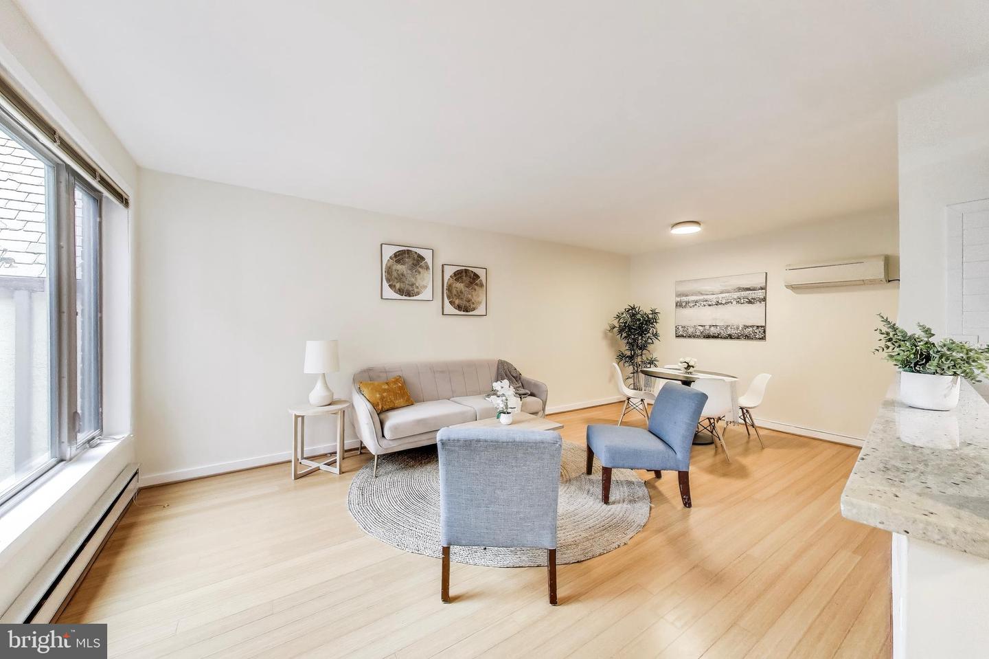 2639 15TH ST NW #205, WASHINGTON, District Of Columbia 20009, 1 Bedroom Bedrooms, ,1 BathroomBathrooms,Residential,For sale,2639 15TH ST NW #205,DCDC2204004 MLS # DCDC2204004