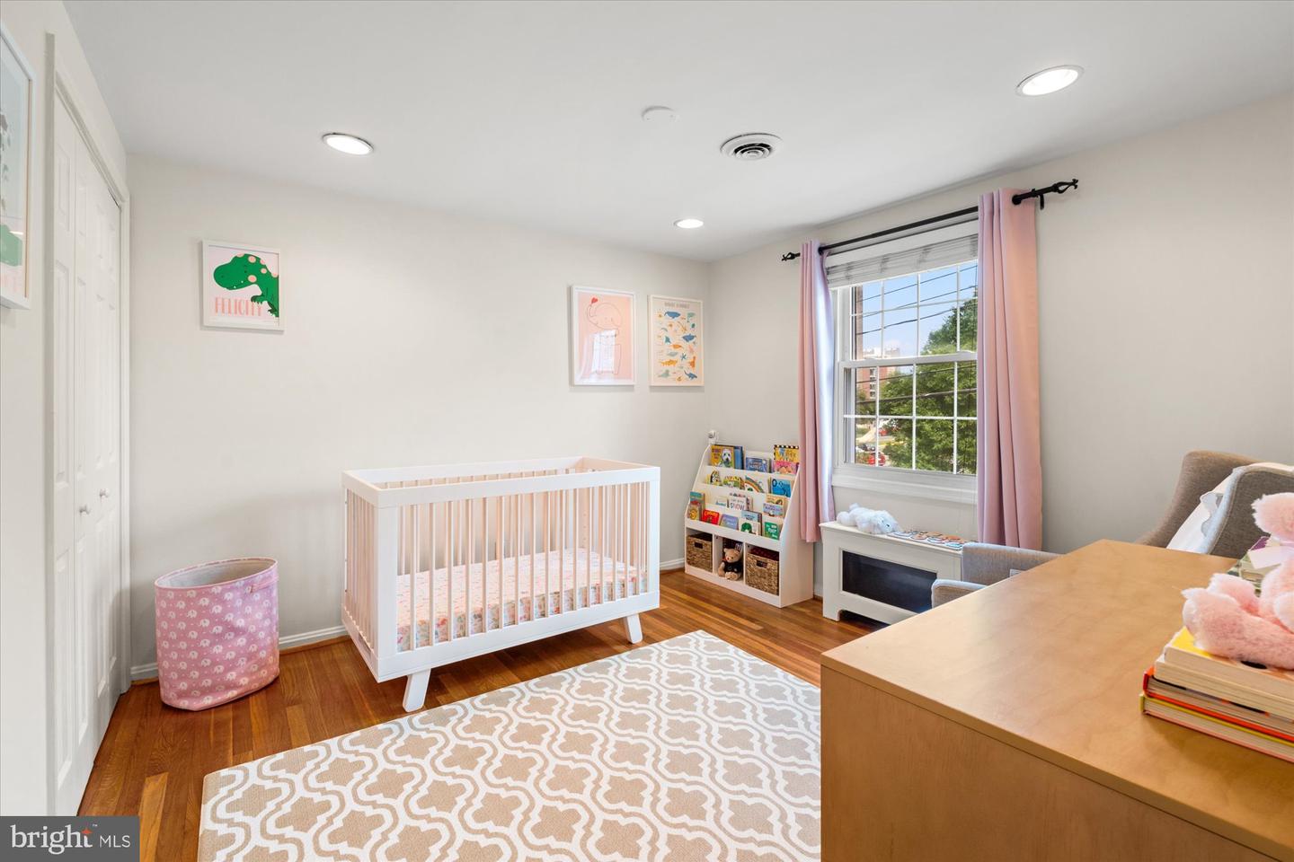 3004 LANDOVER ST, ALEXANDRIA, Virginia 22305, 2 Bedrooms Bedrooms, ,2 BathroomsBathrooms,Residential,For sale,3004 LANDOVER ST,VAAX2046094 MLS # VAAX2046094