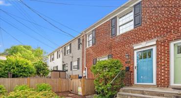 3004 LANDOVER ST, ALEXANDRIA, Virginia 22305, 2 Bedrooms Bedrooms, ,2 BathroomsBathrooms,Residential,For sale,3004 LANDOVER ST,VAAX2046094 MLS # VAAX2046094