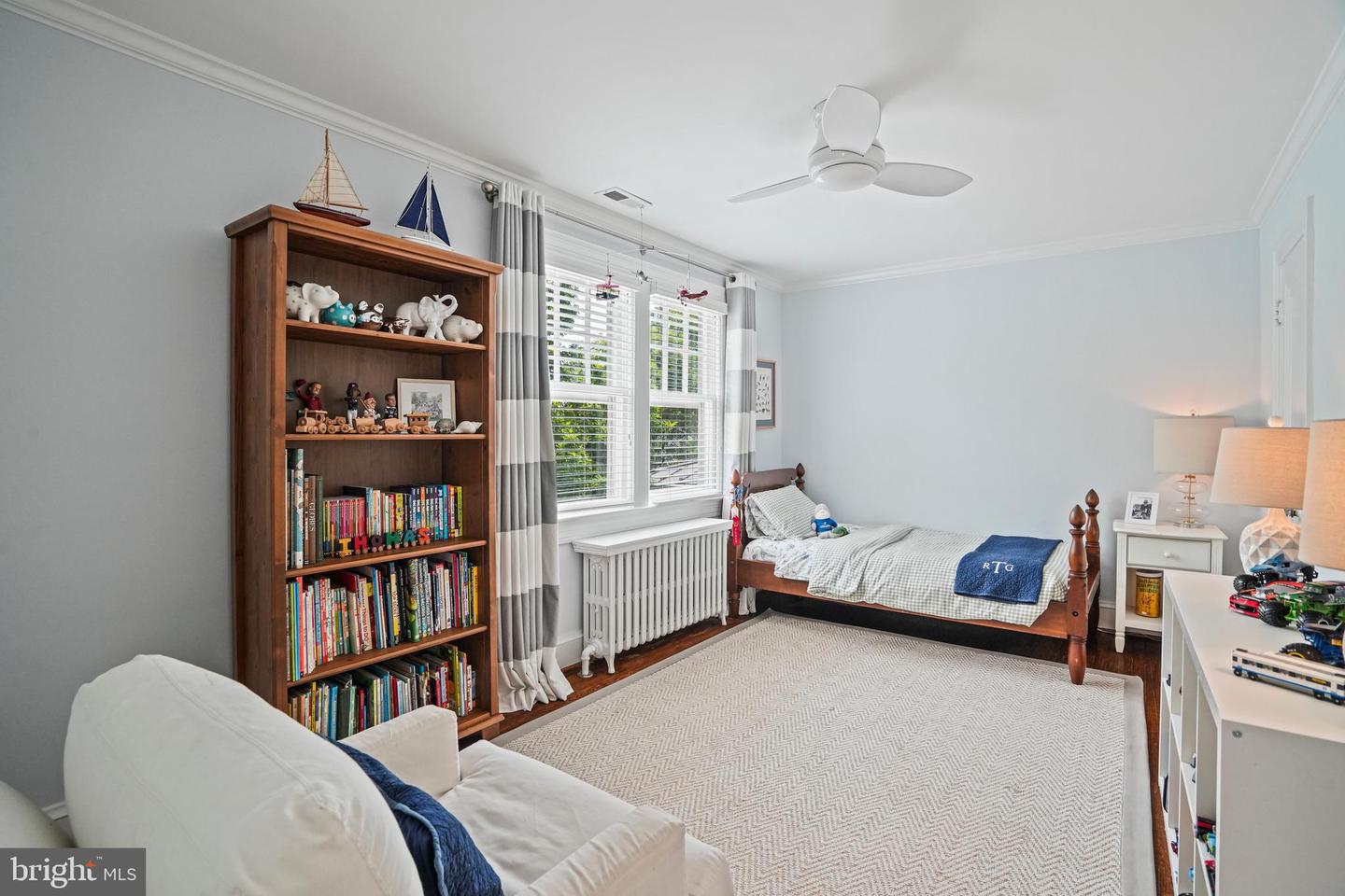5437 CHEVY CHASE PKWY NW, WASHINGTON, District Of Columbia 20015, 5 Bedrooms Bedrooms, ,2 BathroomsBathrooms,Residential,For sale,5437 CHEVY CHASE PKWY NW,DCDC2204088 MLS # DCDC2204088