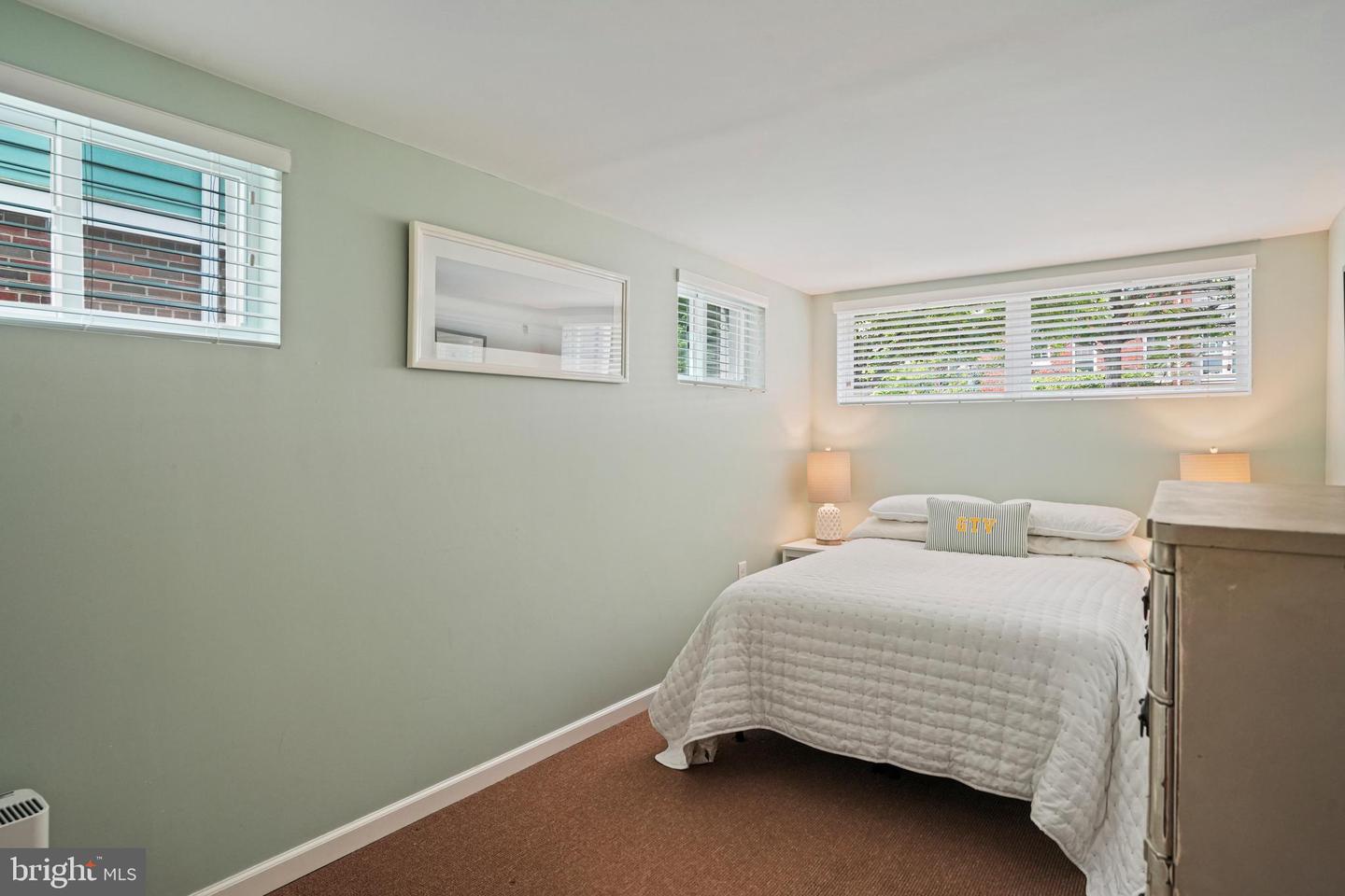 5437 CHEVY CHASE PKWY NW, WASHINGTON, District Of Columbia 20015, 5 Bedrooms Bedrooms, ,2 BathroomsBathrooms,Residential,For sale,5437 CHEVY CHASE PKWY NW,DCDC2204088 MLS # DCDC2204088