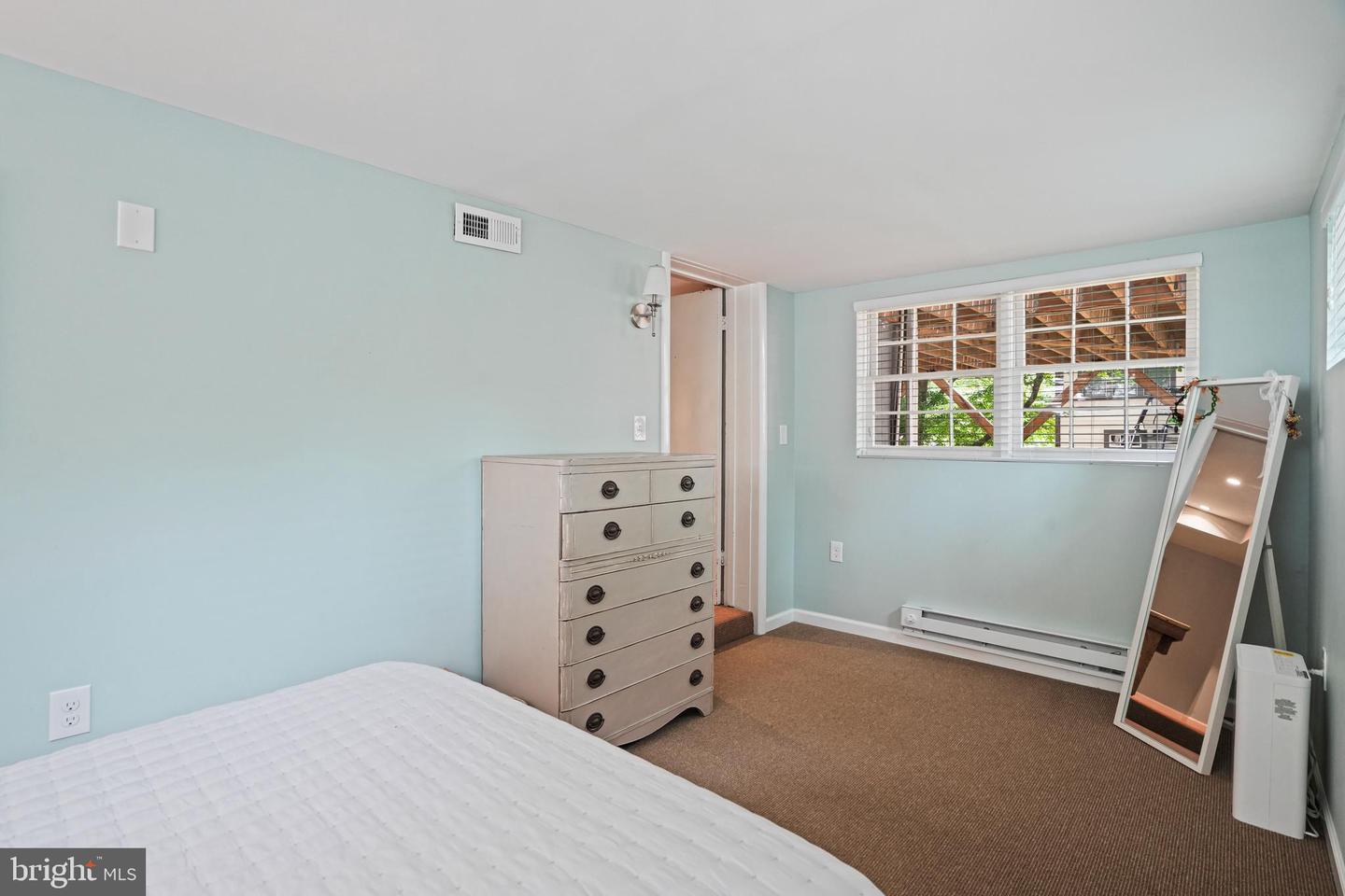5437 CHEVY CHASE PKWY NW, WASHINGTON, District Of Columbia 20015, 5 Bedrooms Bedrooms, ,2 BathroomsBathrooms,Residential,For sale,5437 CHEVY CHASE PKWY NW,DCDC2204088 MLS # DCDC2204088