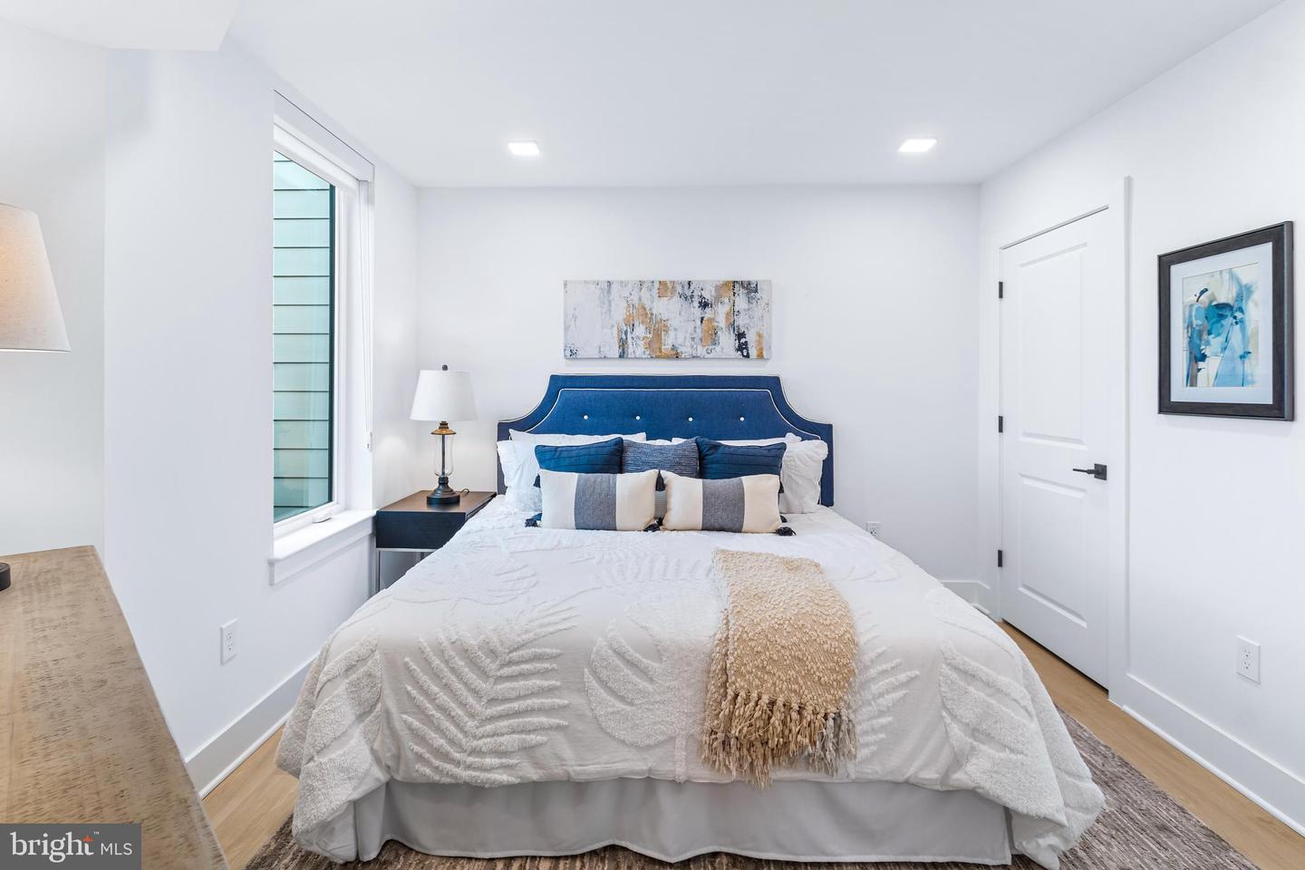 701 N HENRY ST #211, ALEXANDRIA, Virginia 22314, 1 Bedroom Bedrooms, ,1 BathroomBathrooms,Residential,For sale,701 N HENRY ST #211,VAAX2046084 MLS # VAAX2046084