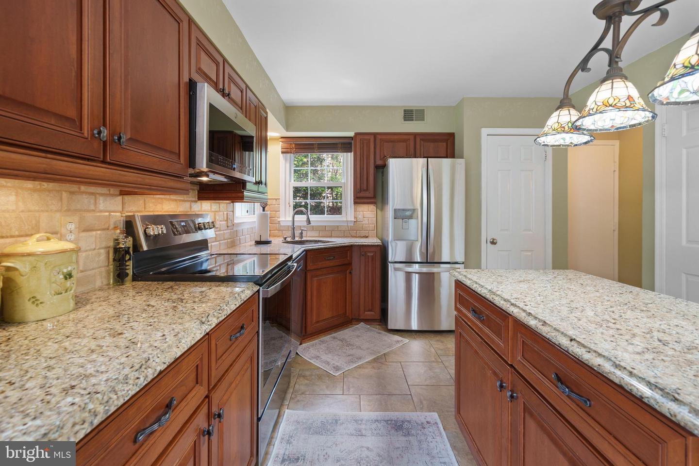 1024 PAGE CT, HERNDON, Virginia 20170, 4 Bedrooms Bedrooms, ,3 BathroomsBathrooms,Residential,For sale,1024 PAGE CT,VAFX2245322 MLS # VAFX2245322