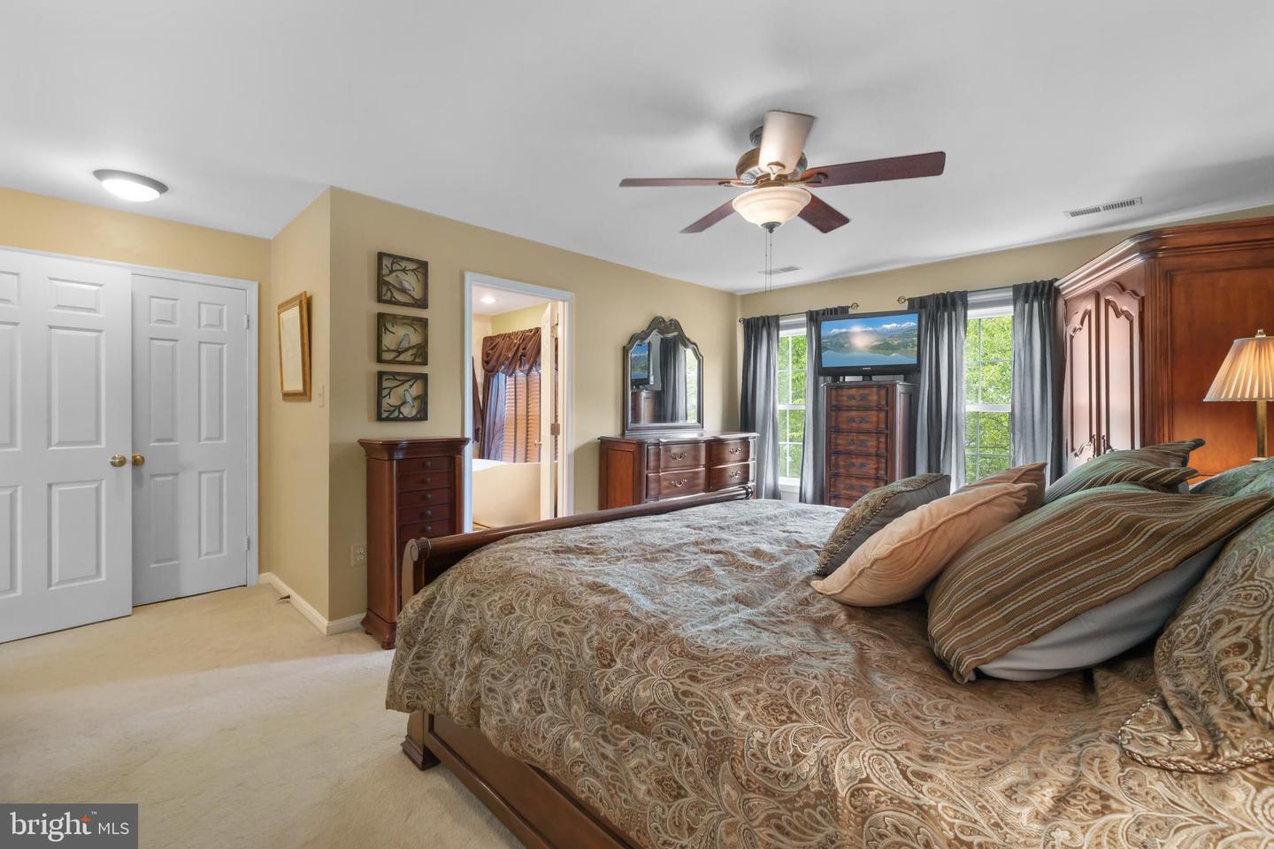 1024 PAGE CT, HERNDON, Virginia 20170, 4 Bedrooms Bedrooms, ,3 BathroomsBathrooms,Residential,For sale,1024 PAGE CT,VAFX2245322 MLS # VAFX2245322