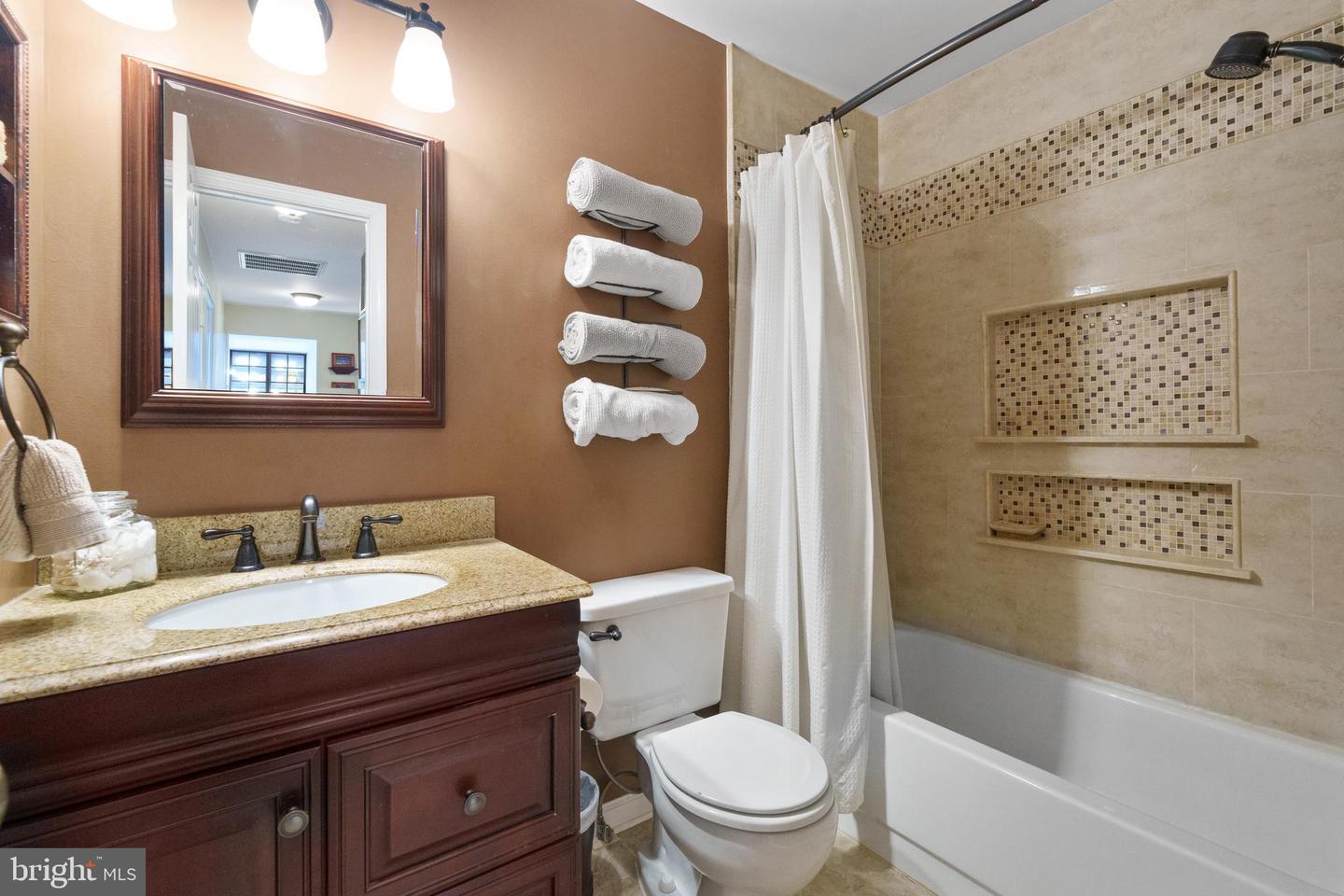 1024 PAGE CT, HERNDON, Virginia 20170, 4 Bedrooms Bedrooms, ,3 BathroomsBathrooms,Residential,For sale,1024 PAGE CT,VAFX2245322 MLS # VAFX2245322