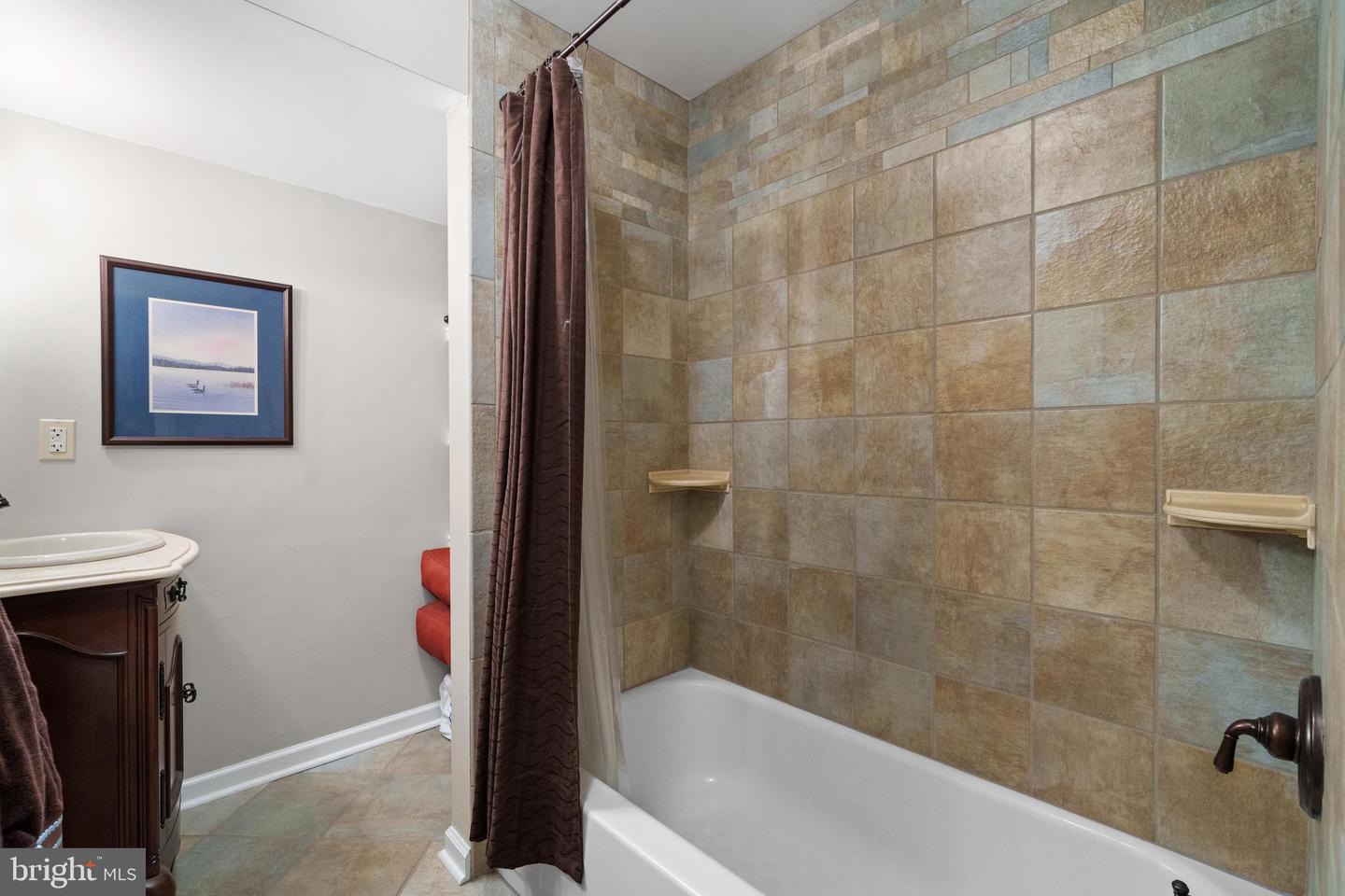 1024 PAGE CT, HERNDON, Virginia 20170, 4 Bedrooms Bedrooms, ,3 BathroomsBathrooms,Residential,For sale,1024 PAGE CT,VAFX2245322 MLS # VAFX2245322