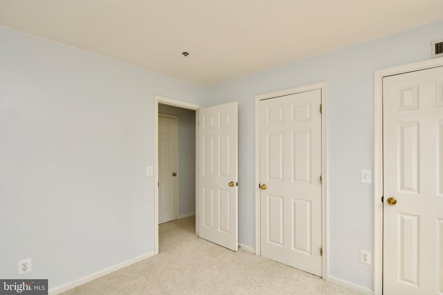 3630 SHERBROOKE CIR #203, WOODBRIDGE, Virginia 22192, 2 Bedrooms Bedrooms, ,2 BathroomsBathrooms,Residential,For sale,3630 SHERBROOKE CIR #203,VAPW2096266 MLS # VAPW2096266