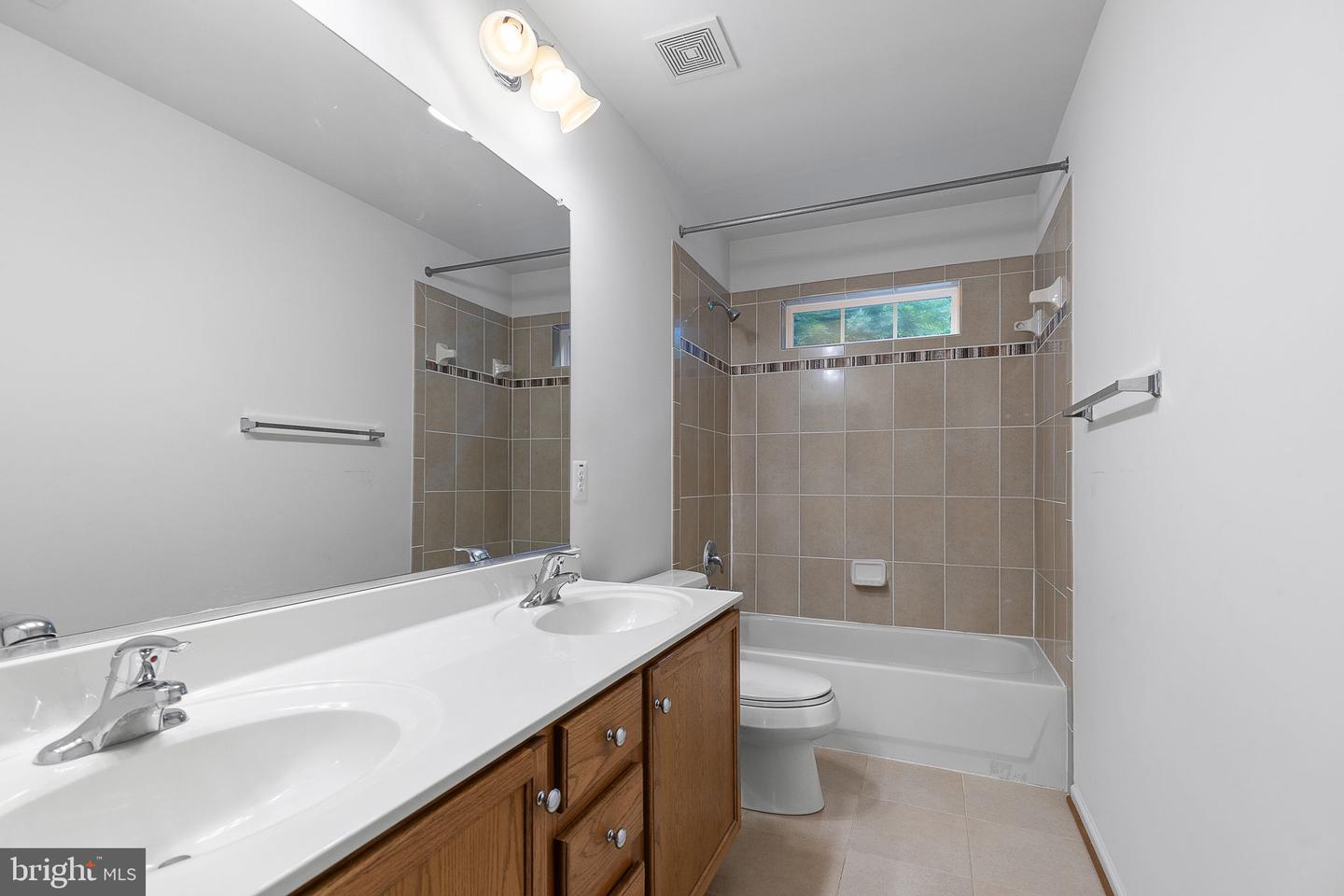 23 SAINT RICHARDS CT, STAFFORD, Virginia 22556, 5 Bedrooms Bedrooms, ,4 BathroomsBathrooms,Residential,For sale,23 SAINT RICHARDS CT,VAST2039494 MLS # VAST2039494