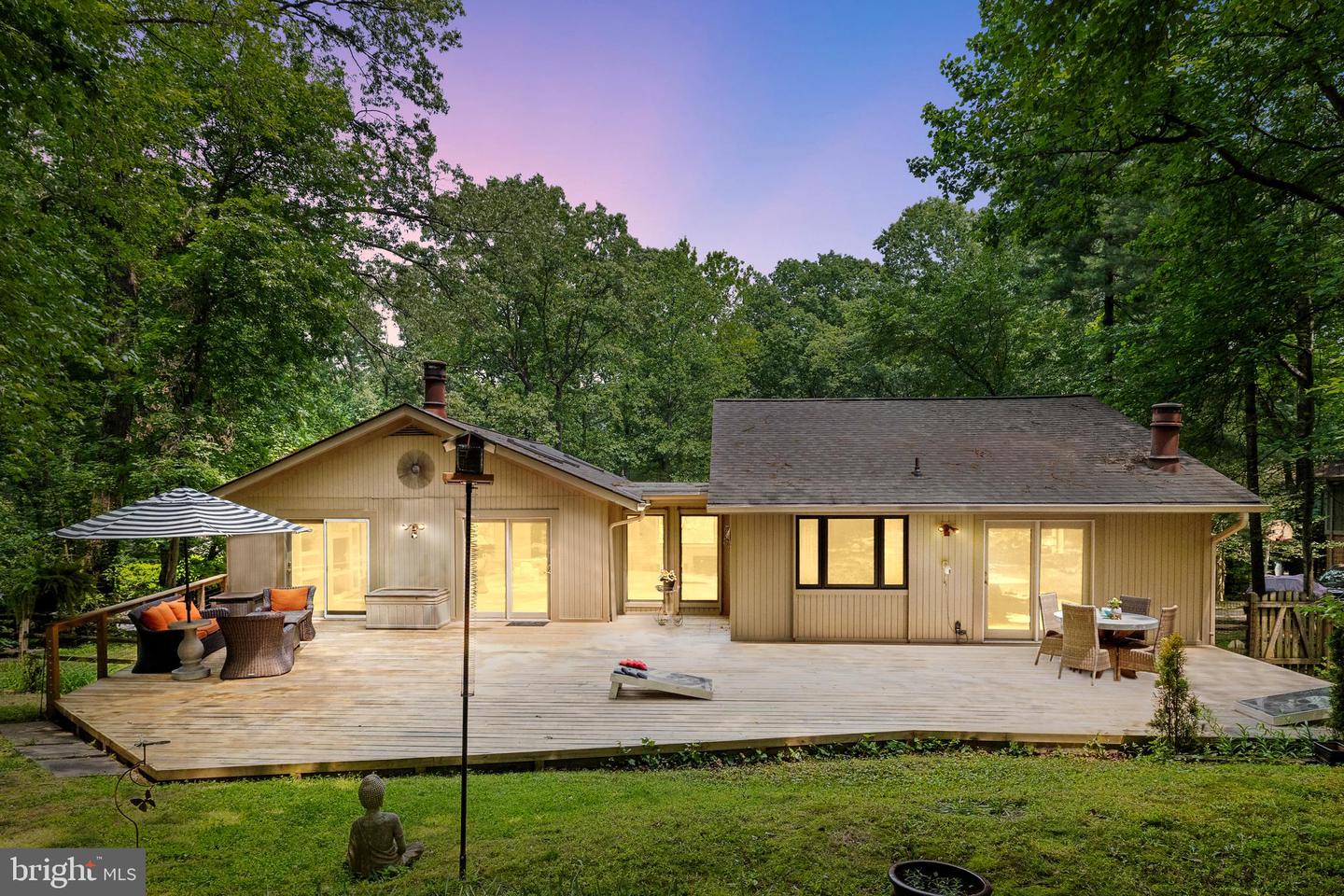 2404 SUGARBERRY CT, RESTON, Virginia 20191, 4 Bedrooms Bedrooms, ,3 BathroomsBathrooms,Residential,For sale,2404 SUGARBERRY CT,VAFX2245532 MLS # VAFX2245532
