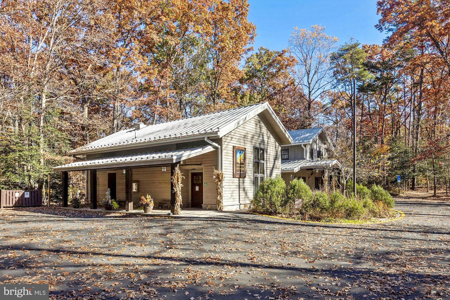 2404 SUGARBERRY CT, RESTON, Virginia 20191, 4 Bedrooms Bedrooms, ,3 BathroomsBathrooms,Residential,For sale,2404 SUGARBERRY CT,VAFX2245532 MLS # VAFX2245532