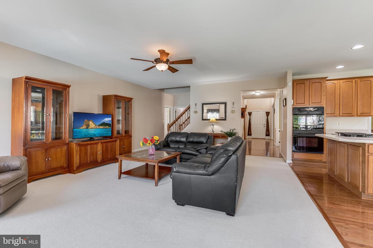 118 DALHART DR SE, LEESBURG, Virginia 20175, 5 Bedrooms Bedrooms, ,4 BathroomsBathrooms,Residential,For sale,118 DALHART DR SE,VALO2098710 MLS # VALO2098710